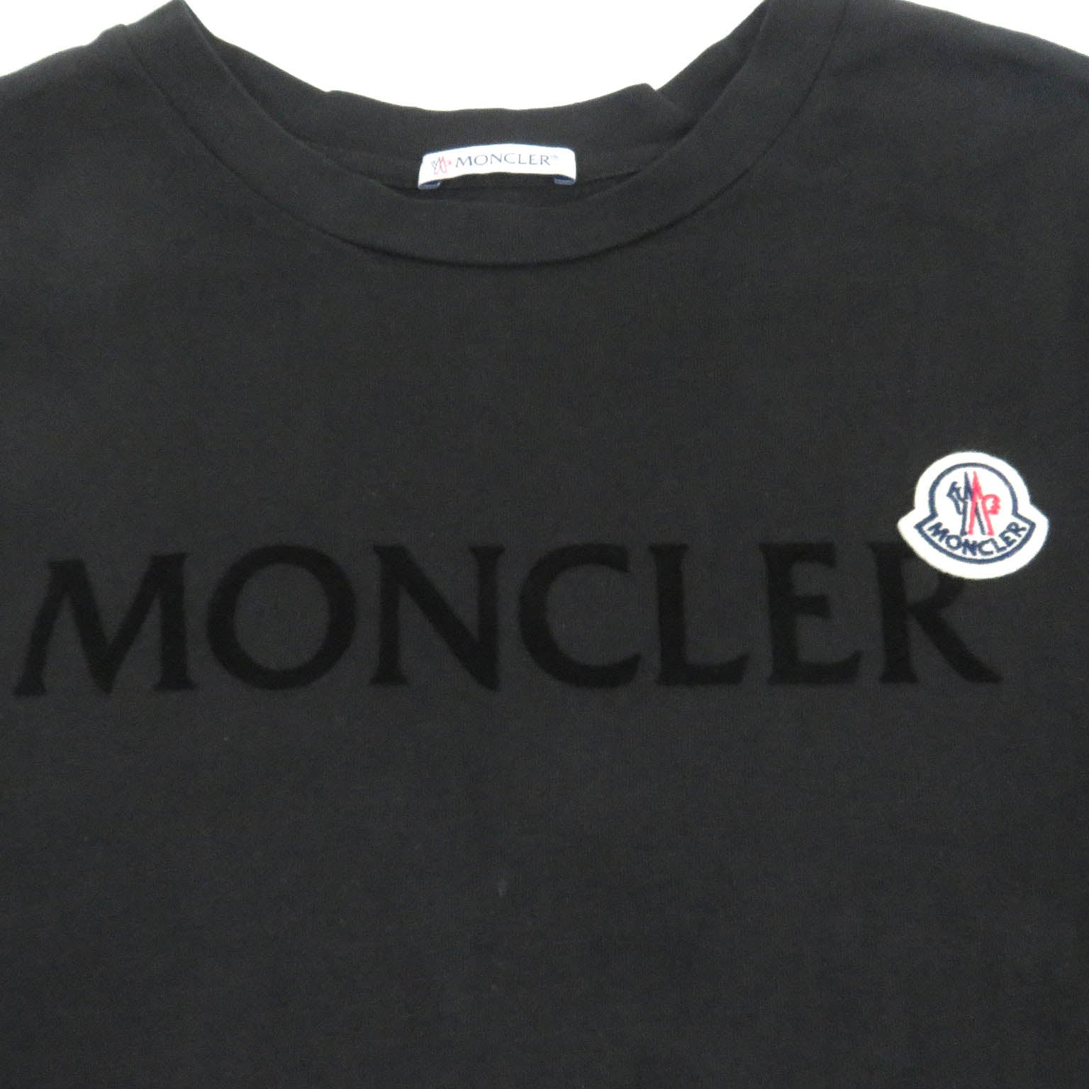 Moncler Cotton Logo Patch Crew Neck T-Shirt Black L