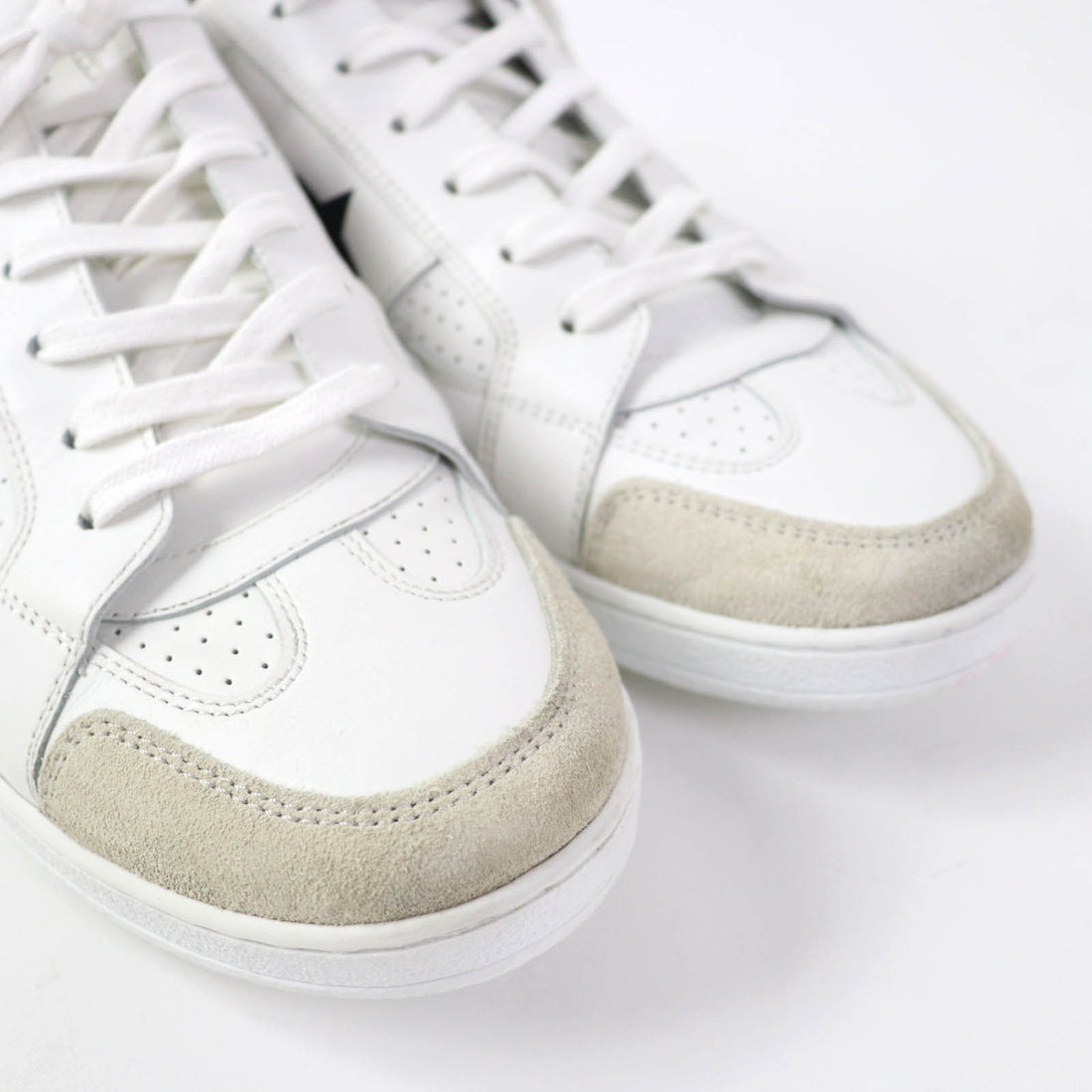 Dior Star Leather Low Cut Sneakers White