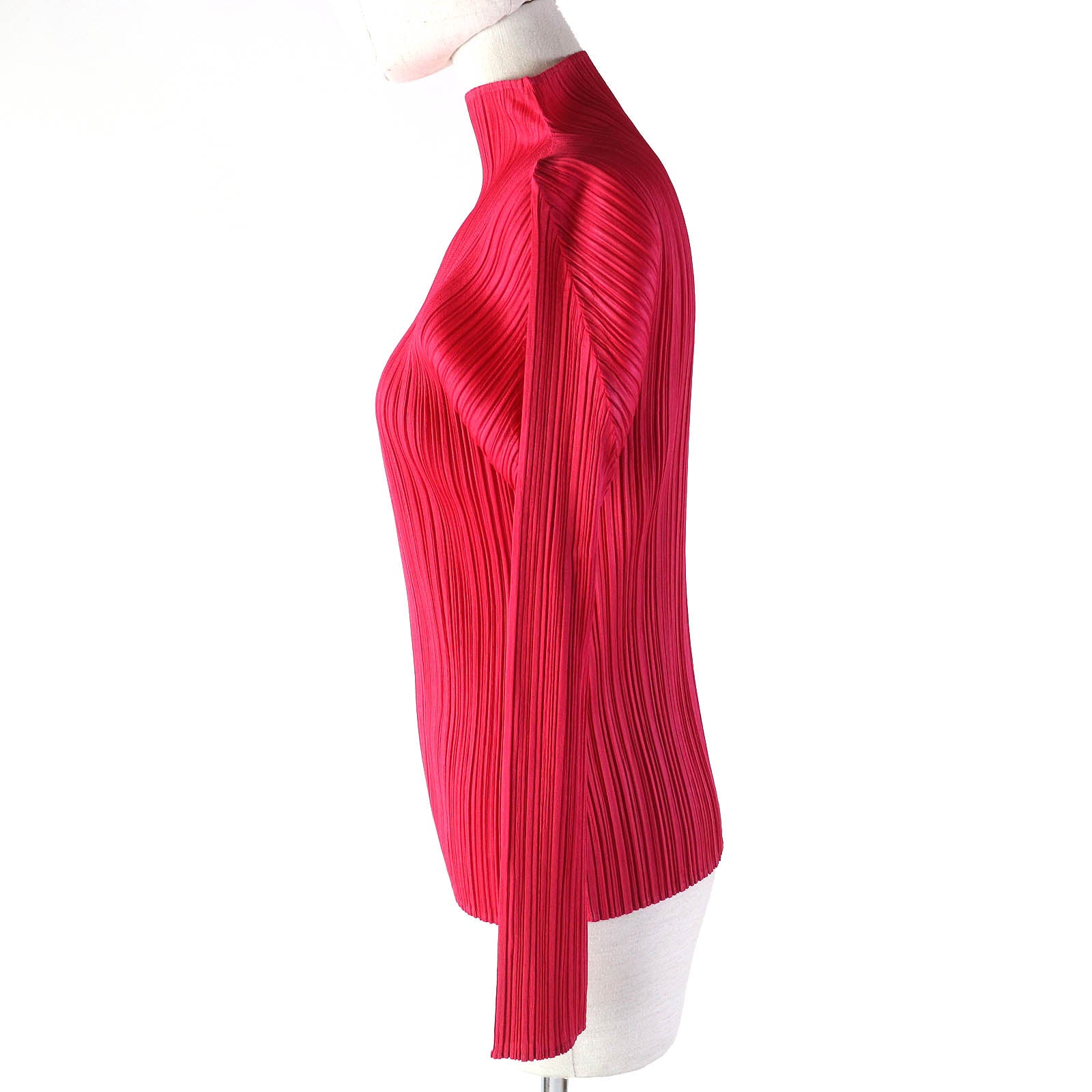 Issey Miyake Polyester High Neck Top Red Pink