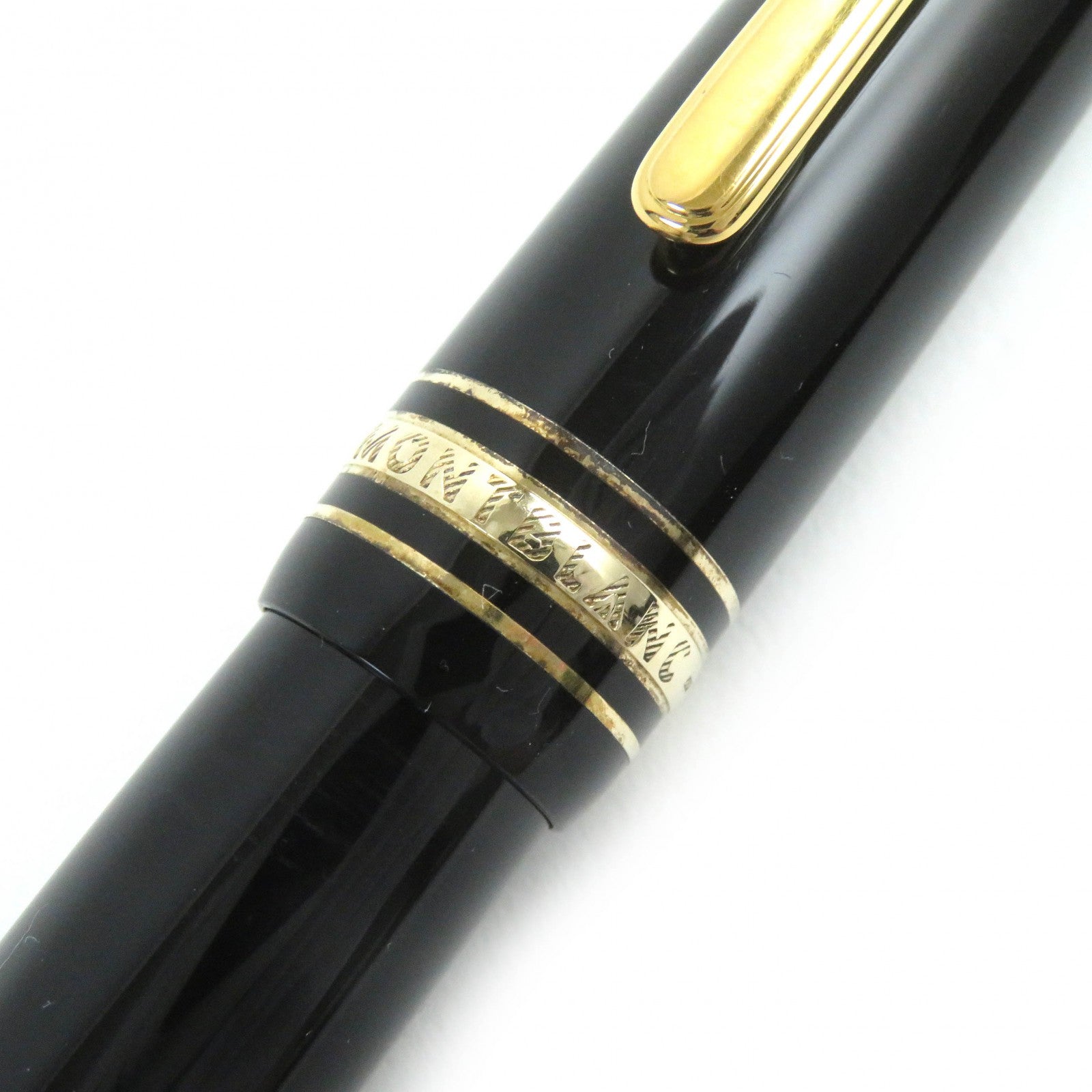 Montblanc Meisterstuck Grand 18K M Nib Fountain Pen