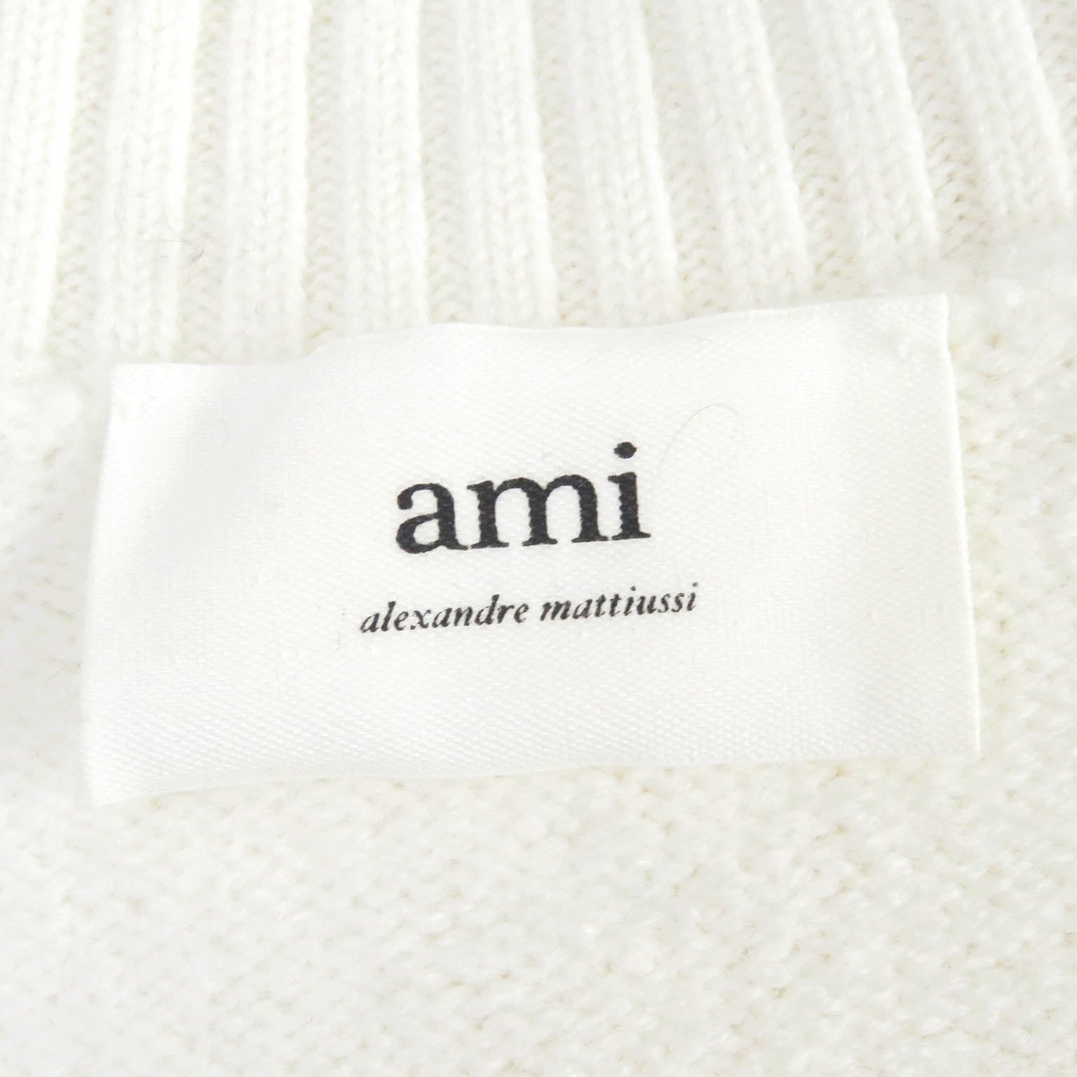 Wool Heart Logo Turtleneck Knit Sweater Ivory S