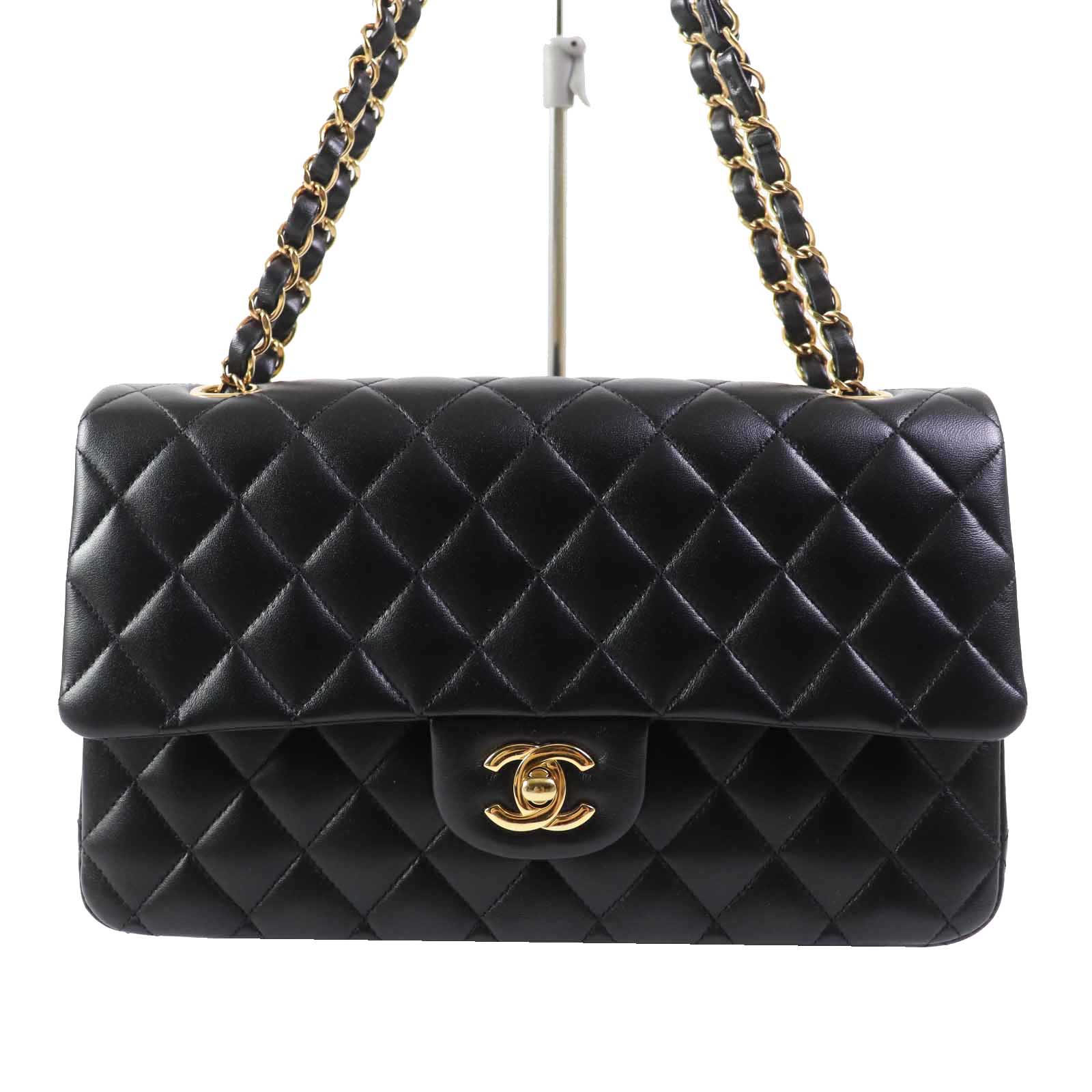 Chanel Matrasse 25 Shoulder Bag A01112