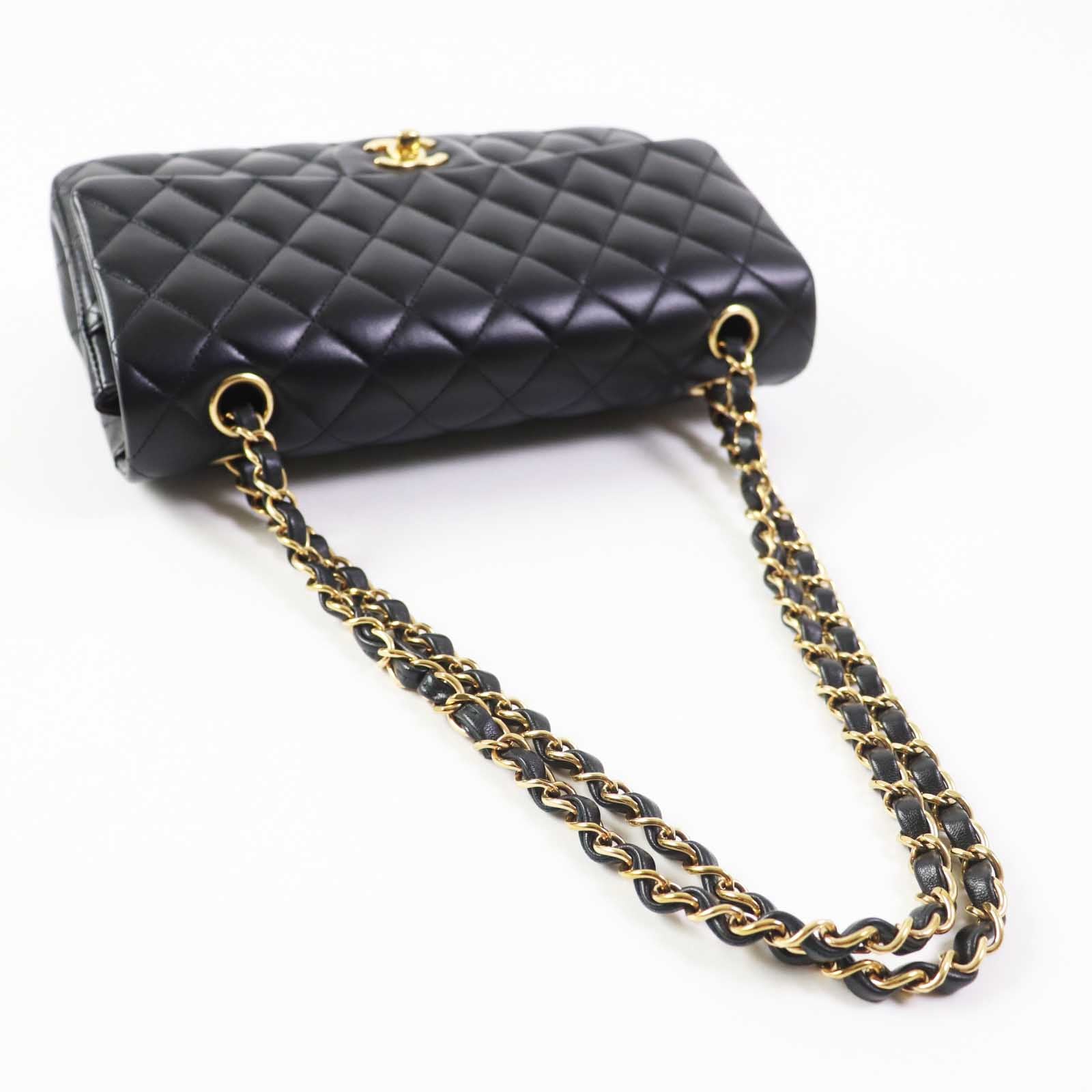 Chanel Matrasse 25 Shoulder Bag A01112