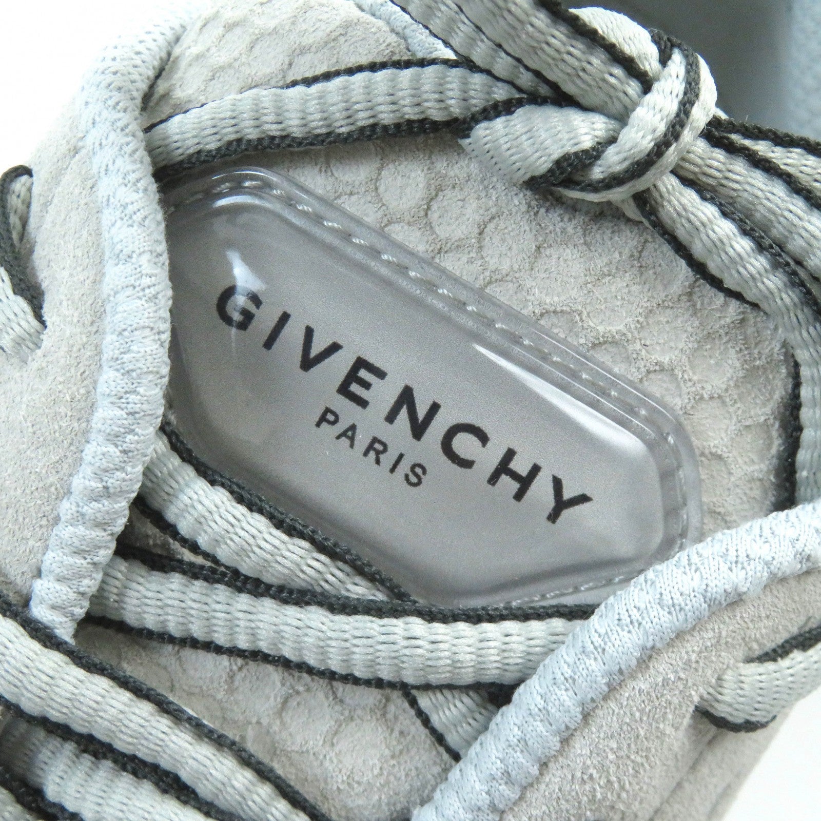 Givenchy TK-MX Runner Leather Sneakers Light Gray