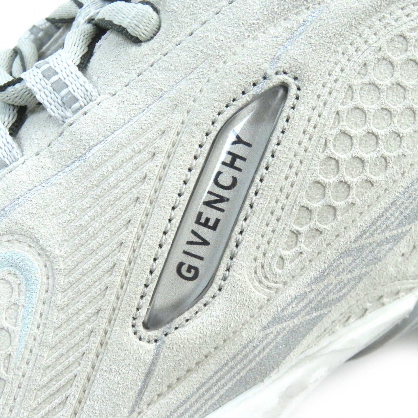 Givenchy TK-MX Runner Leather Sneakers Light Gray