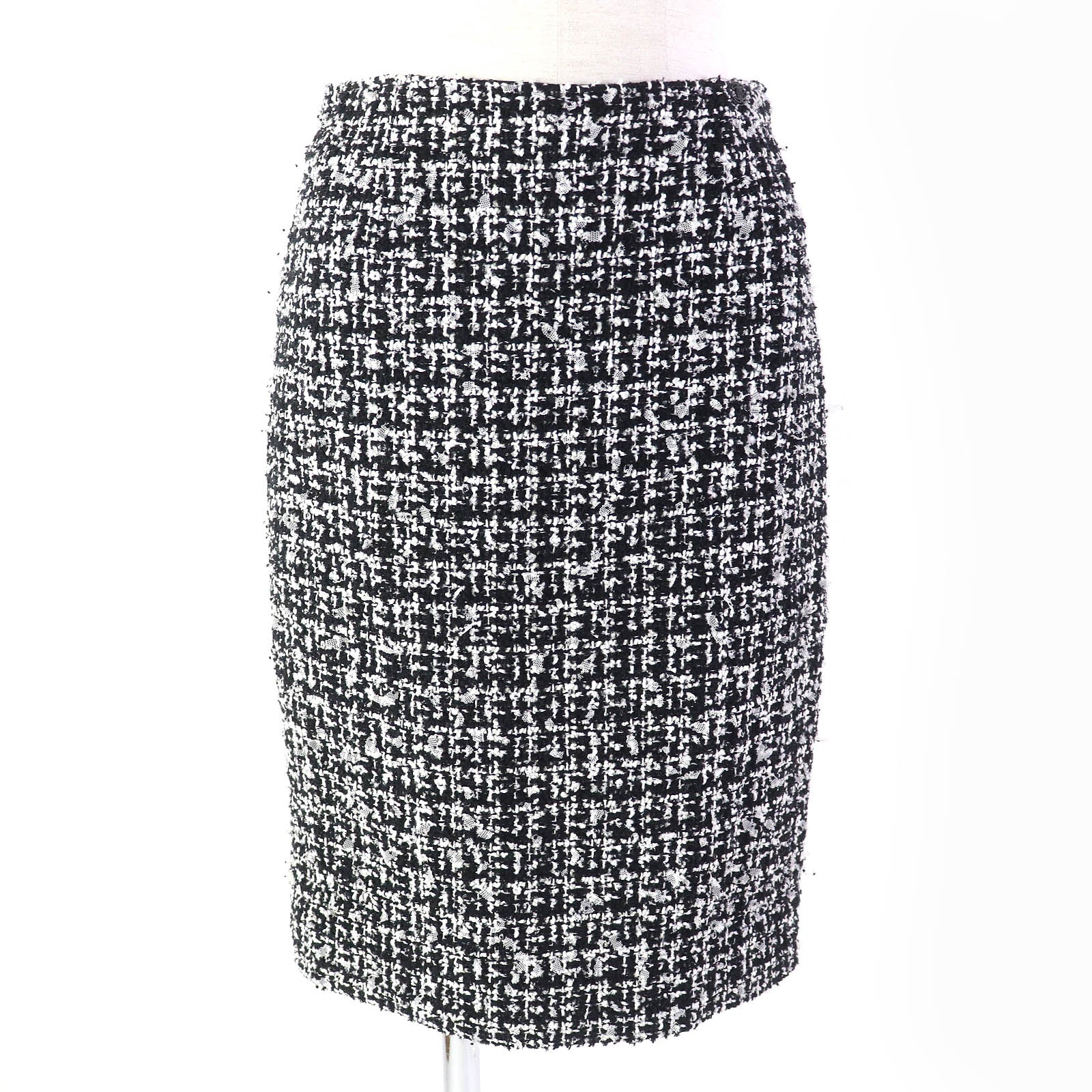 Chanel Tweed Tight Skirt Black White 36