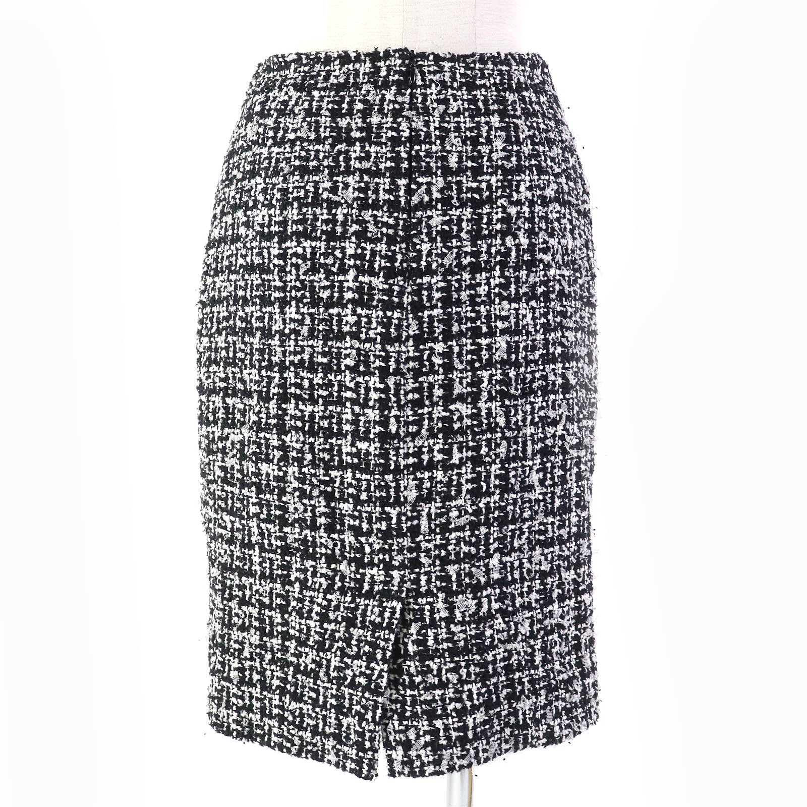 Chanel Tweed Tight Skirt Black White 36