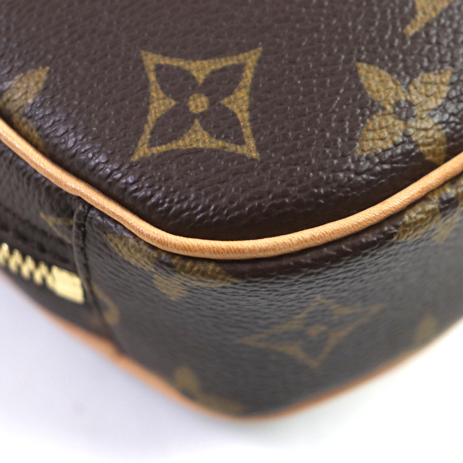 Louis Vuitton Monogram Pochette Gange Body Bag