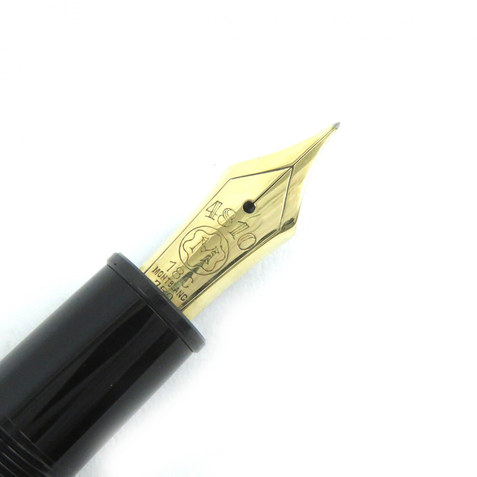 Montblanc Meisterstck No.146 18K F nib pen