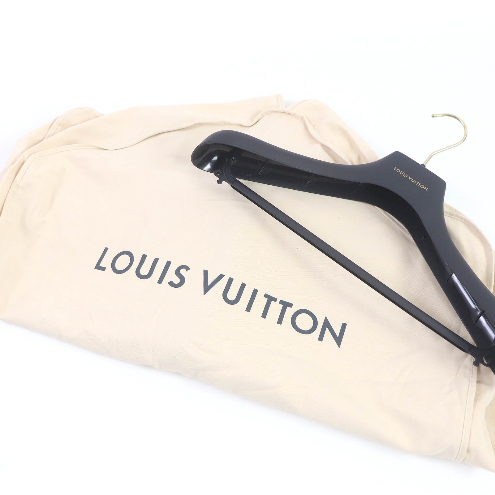 Louis Vuitton Polyester Mesh Parker Black 46