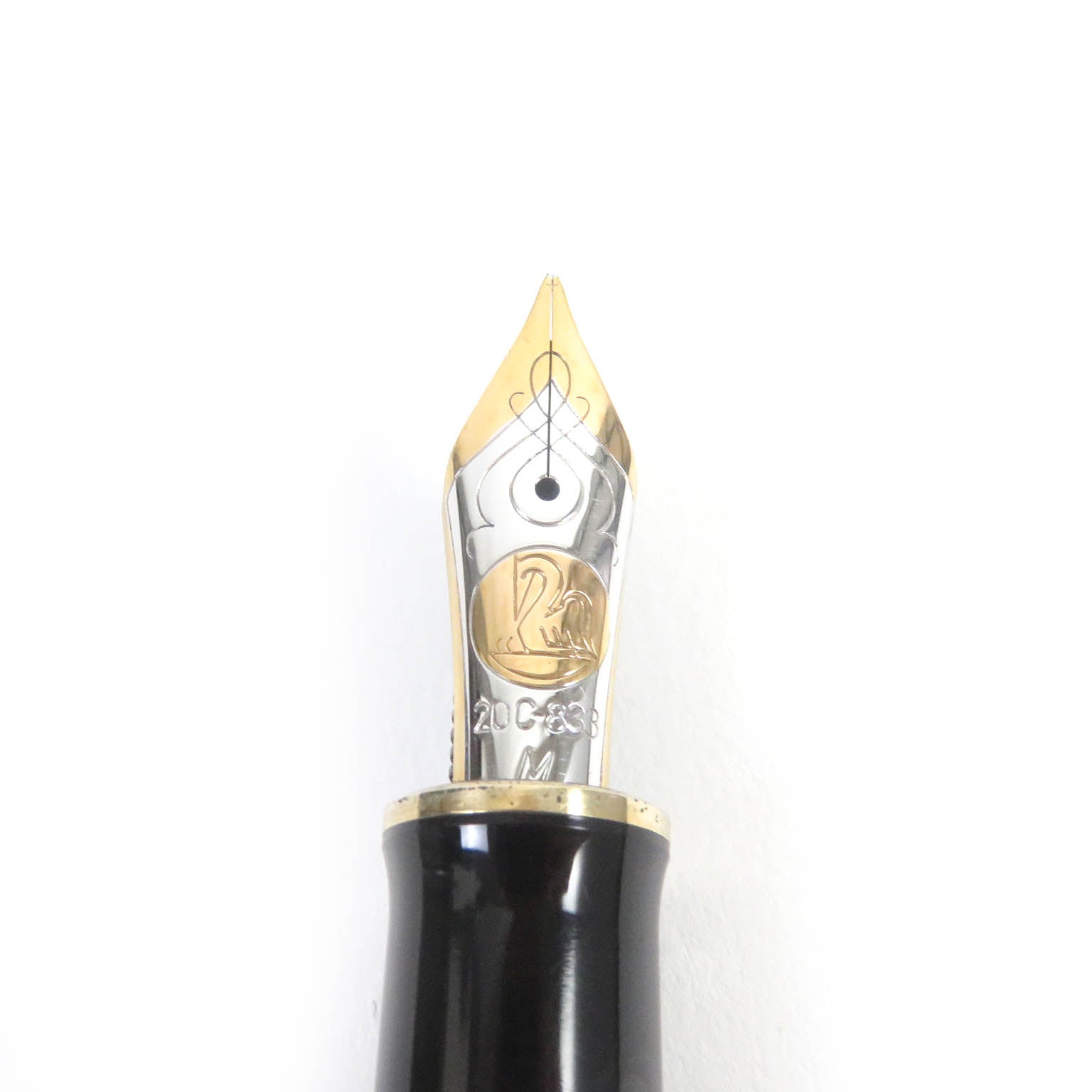 PERIKAN M800 Sovereign M Nib Fountain Pen