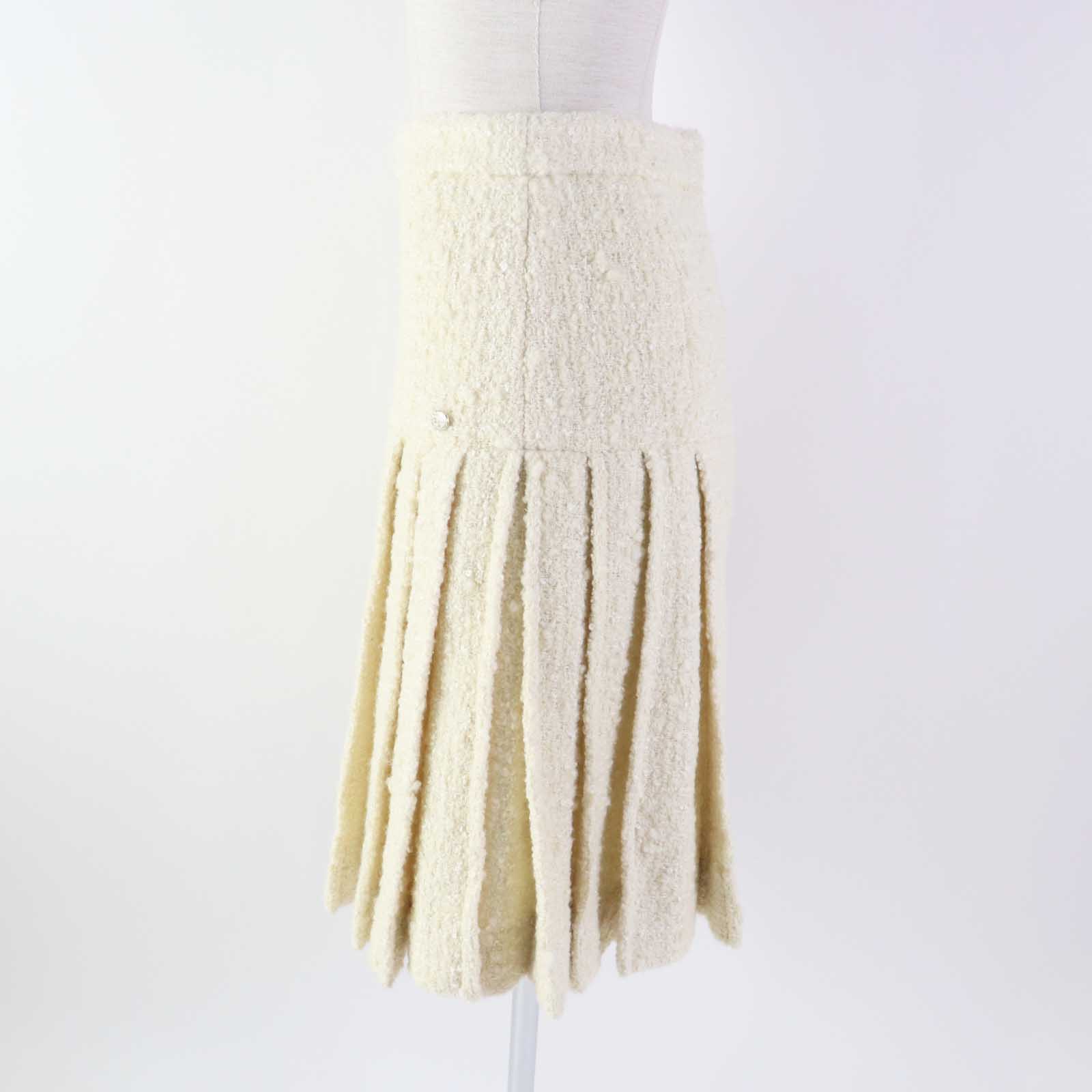 Chanel Tweed Skirt Ivory 36 Wool Nylon Silk