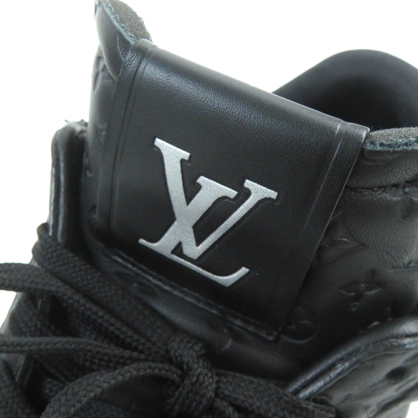 Louis Vuitton Rivoli Monogram Sneakers Black 7.5