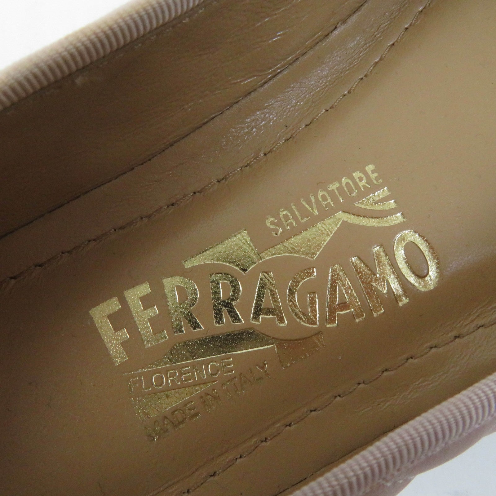 Salvatore Ferragamo RUFINA Vara Ribbon Flats