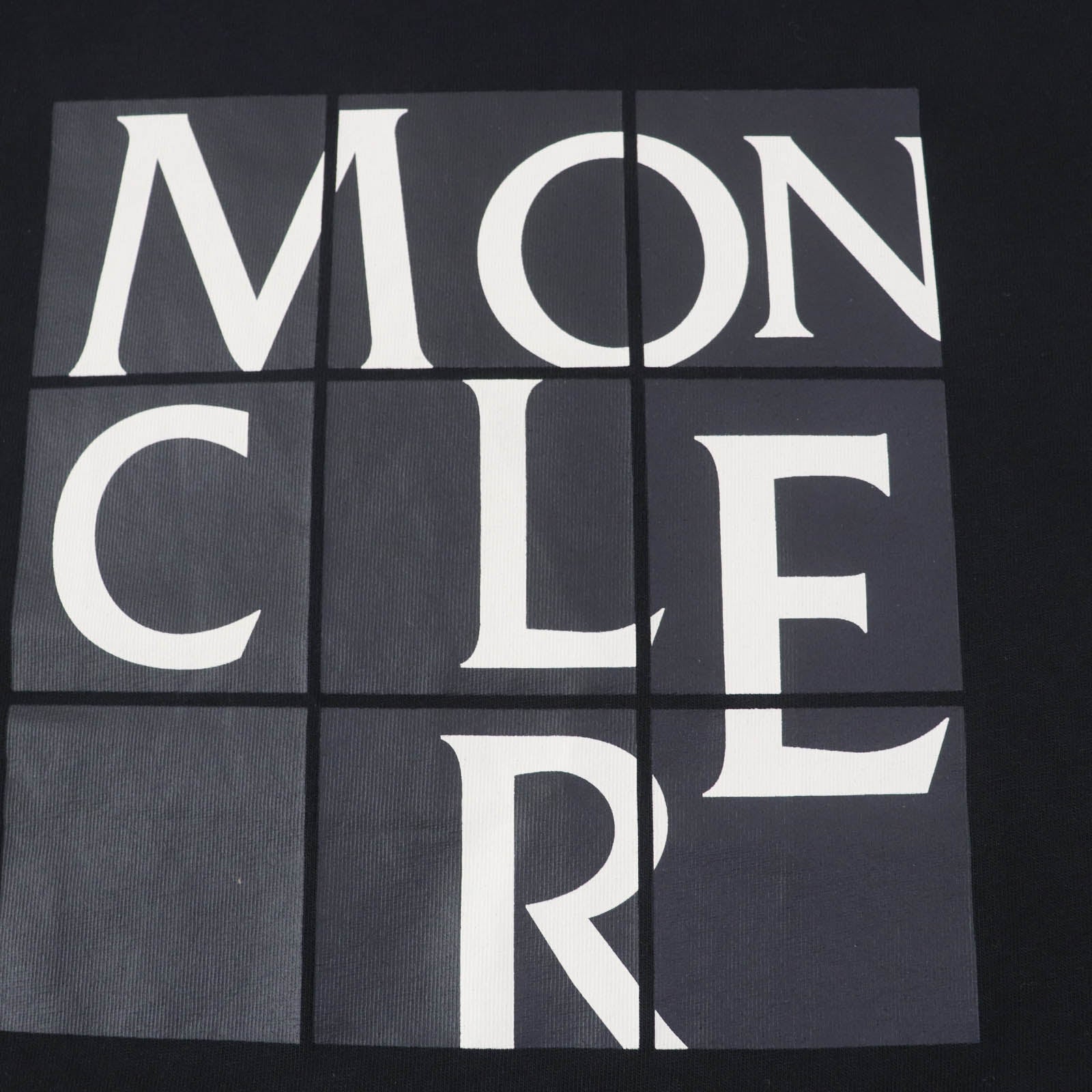 Moncler Cotton Logo Patch T-Shirt Black M