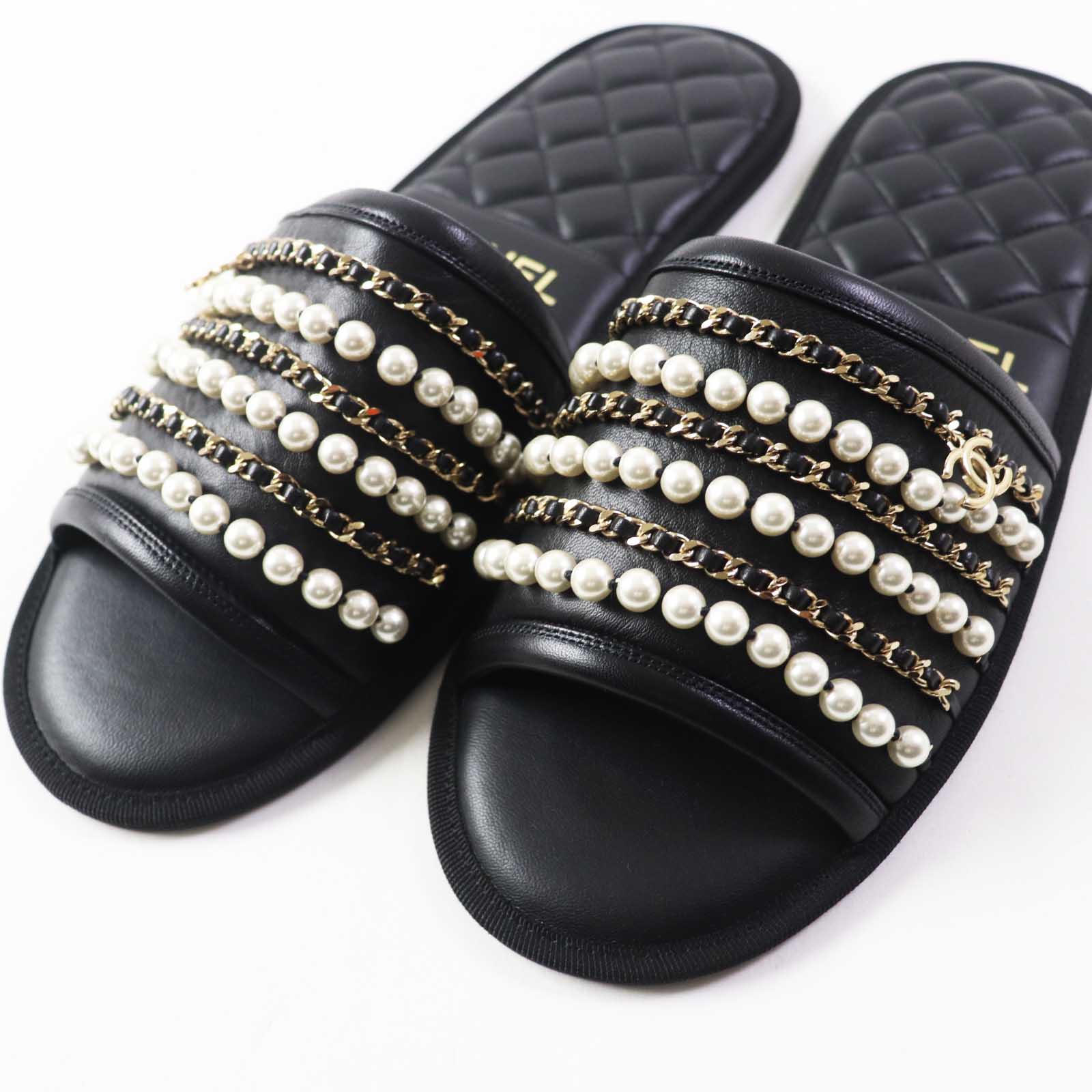 Chanel G36005 Pearl Chain Leather Sandals