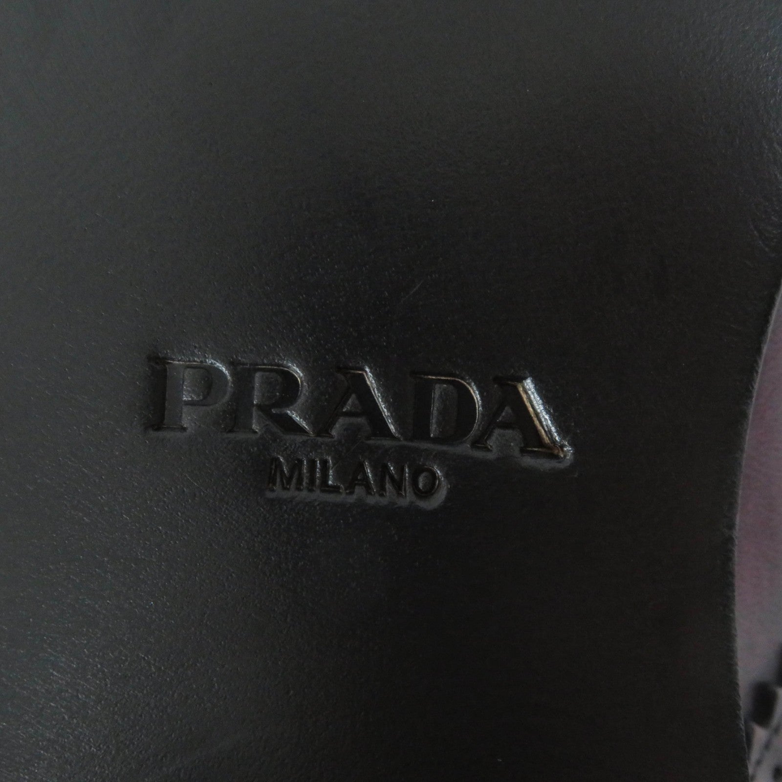 Prada Leather Lace-up Shoes 1E150H