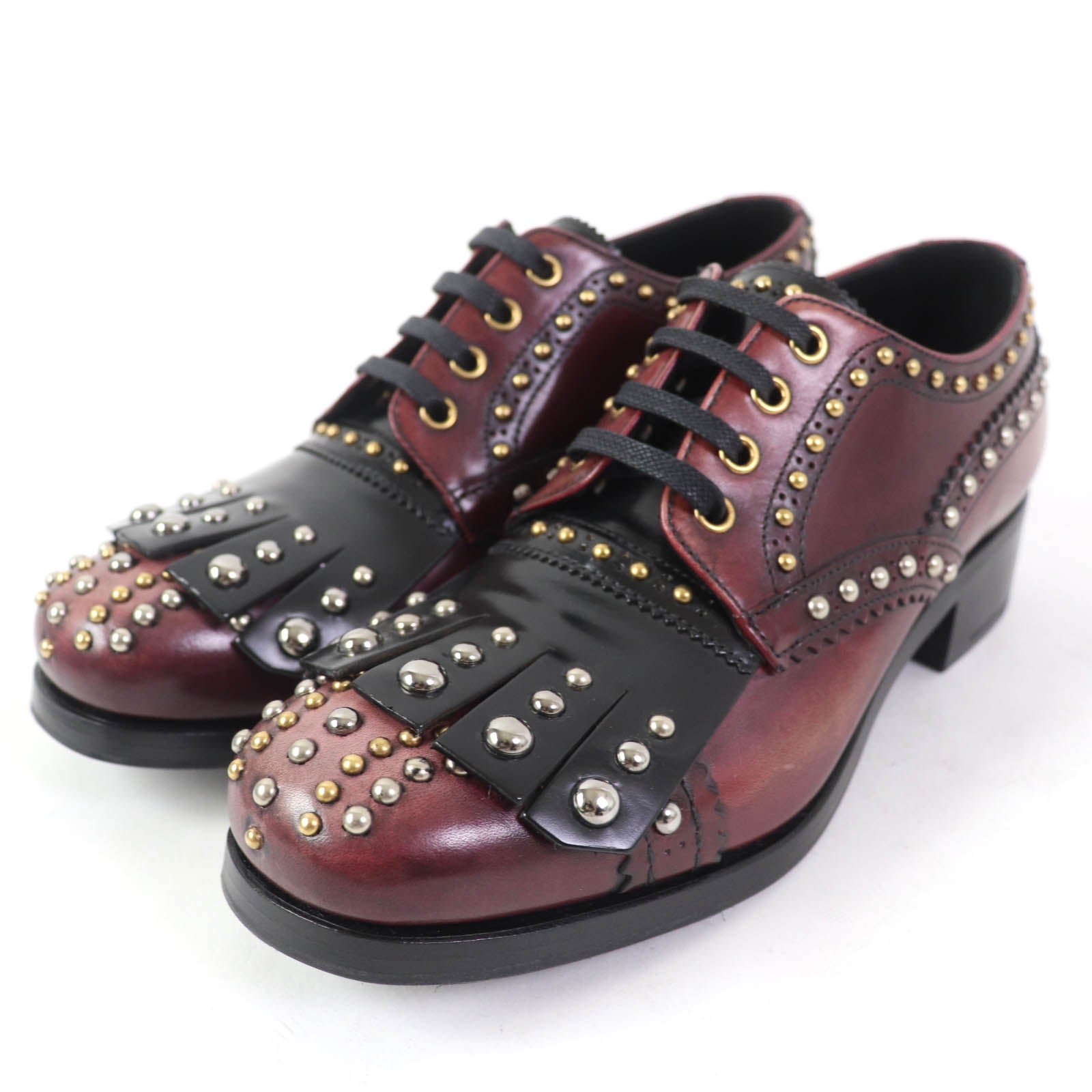 Prada Leather Lace-up Shoes 1E150H