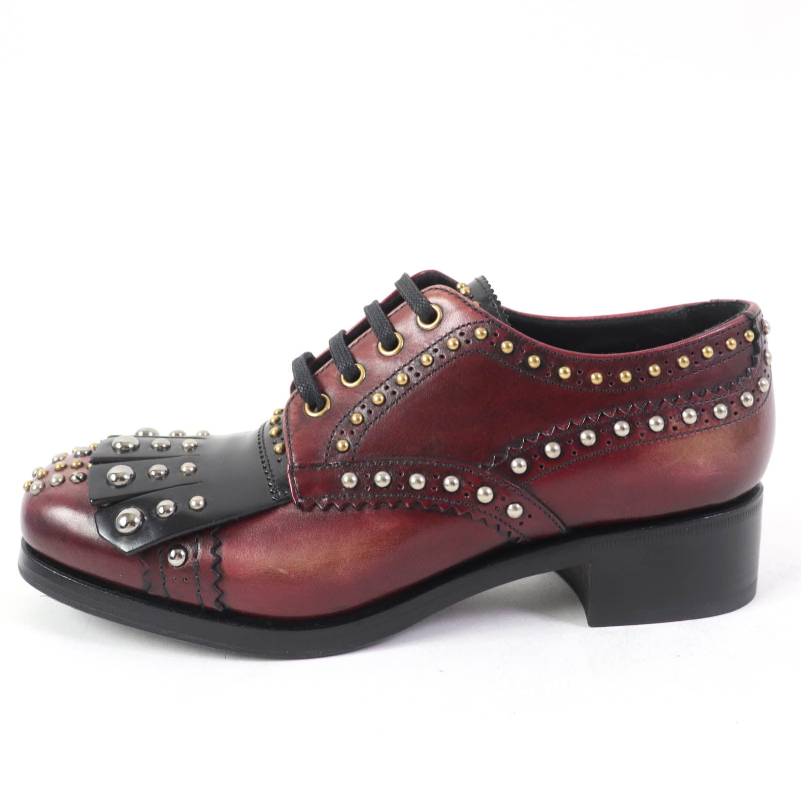 Prada Leather Lace-up Shoes 1E150H