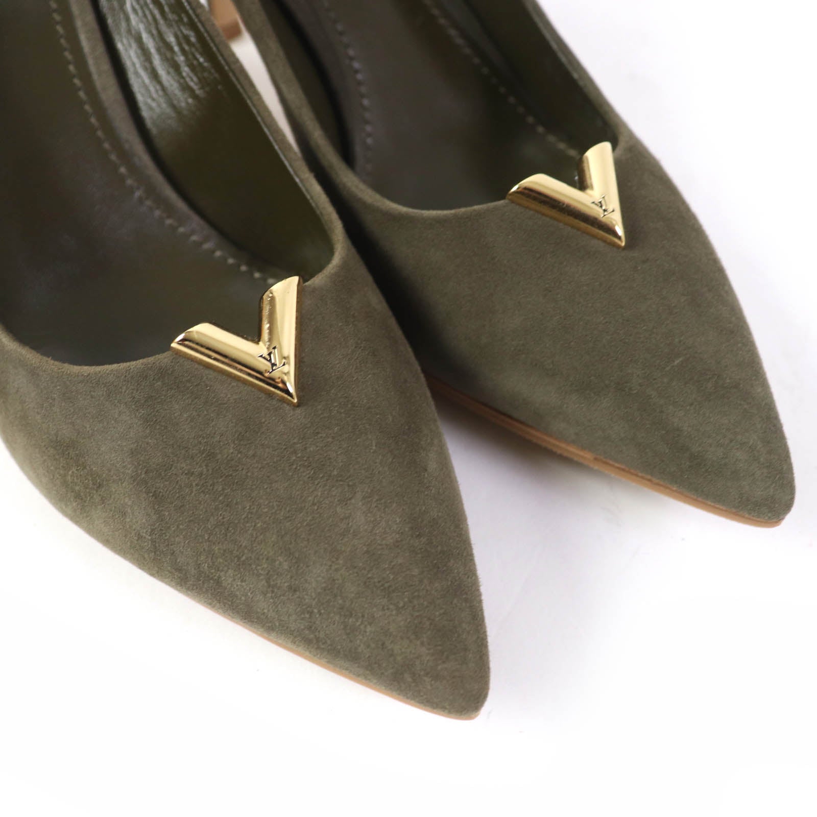 Louis Vuitton Suede Leather Pumps Khaki 37