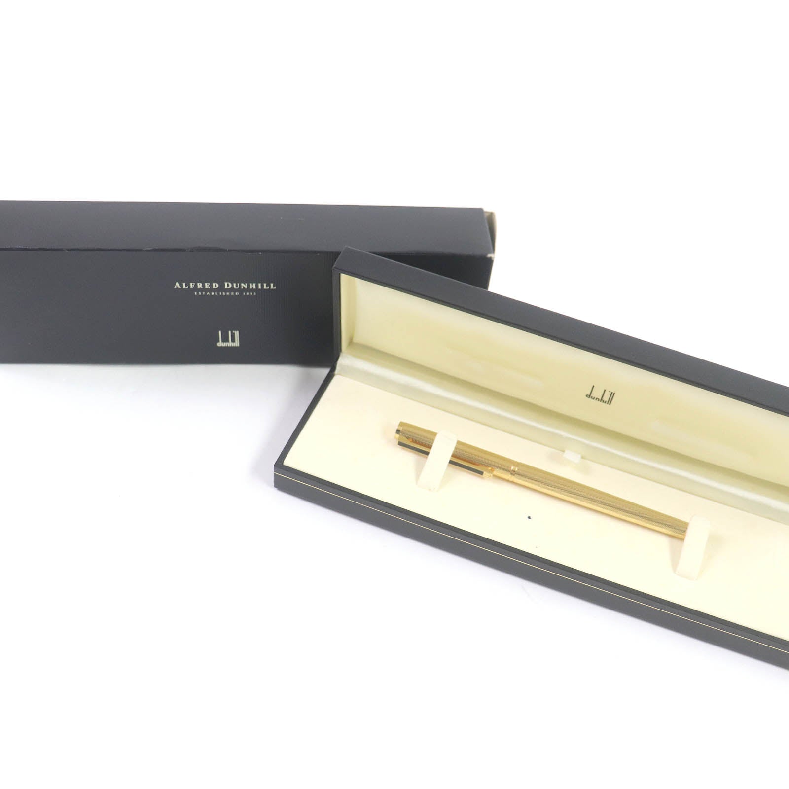 Dunhill K14 F Nib Fountain Pen Gold