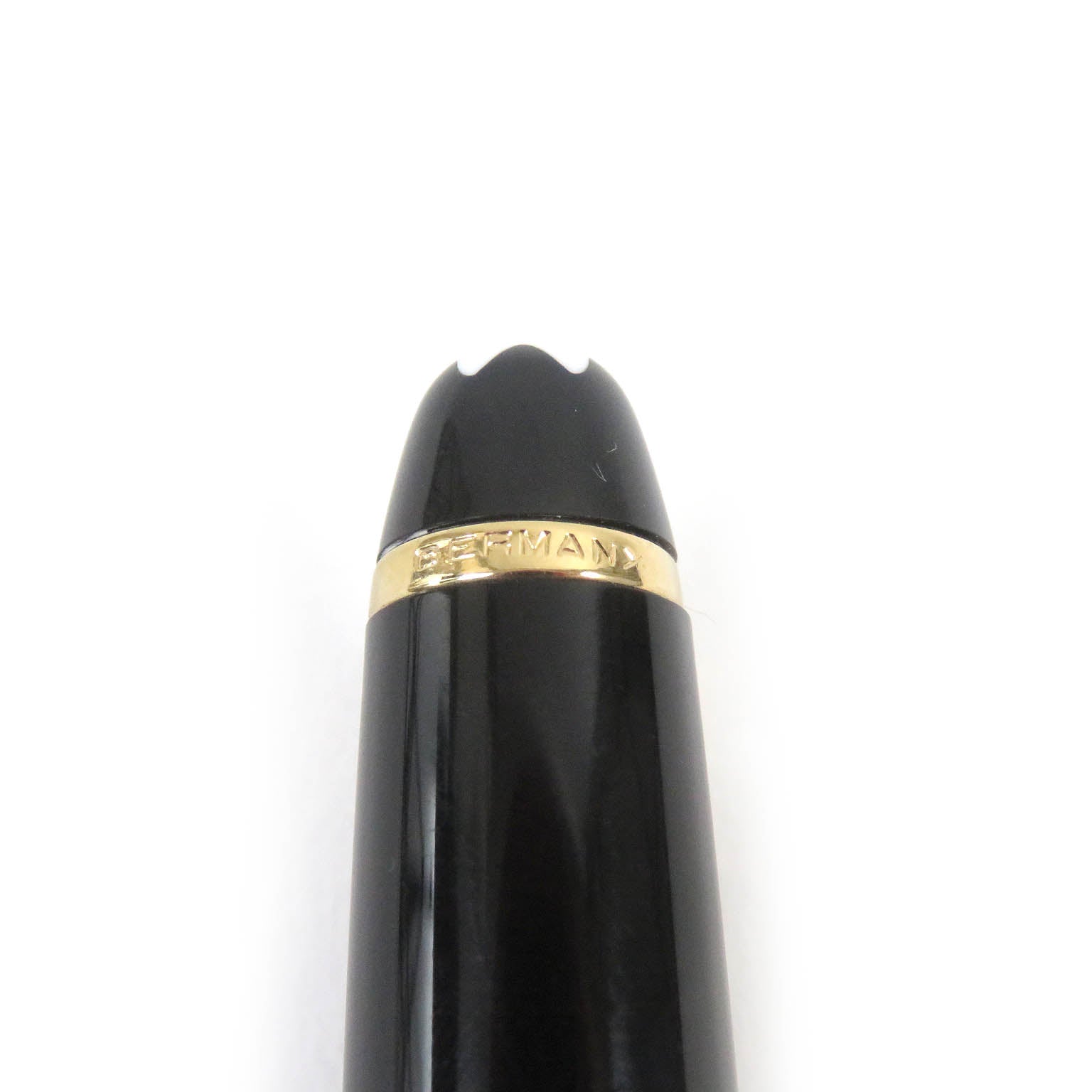 Montblanc Meisterstuck Classic Fountain Pen Black Gold