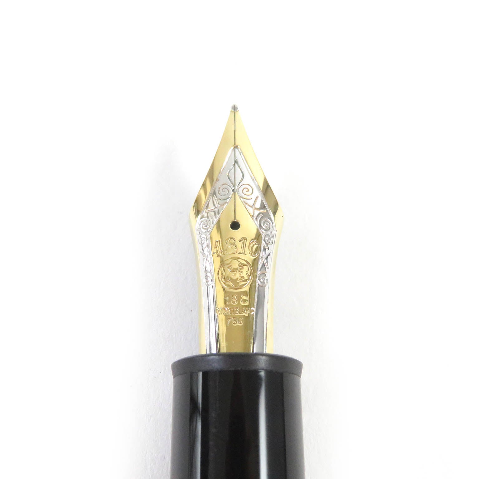 Montblanc Meisterstuck 149 Fountain Pen Black Gold