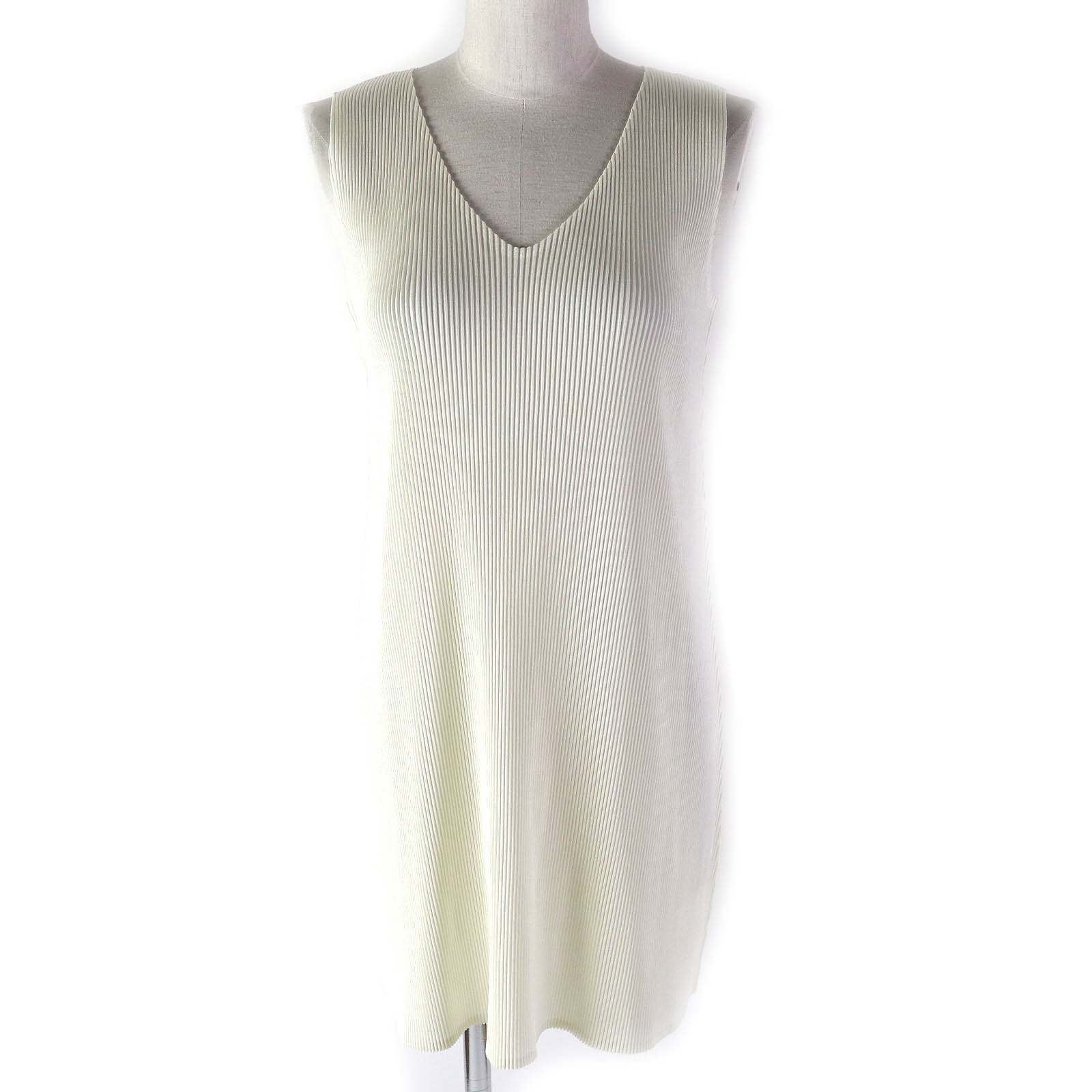 Issey Miyake Sleeveless Dress Polyester