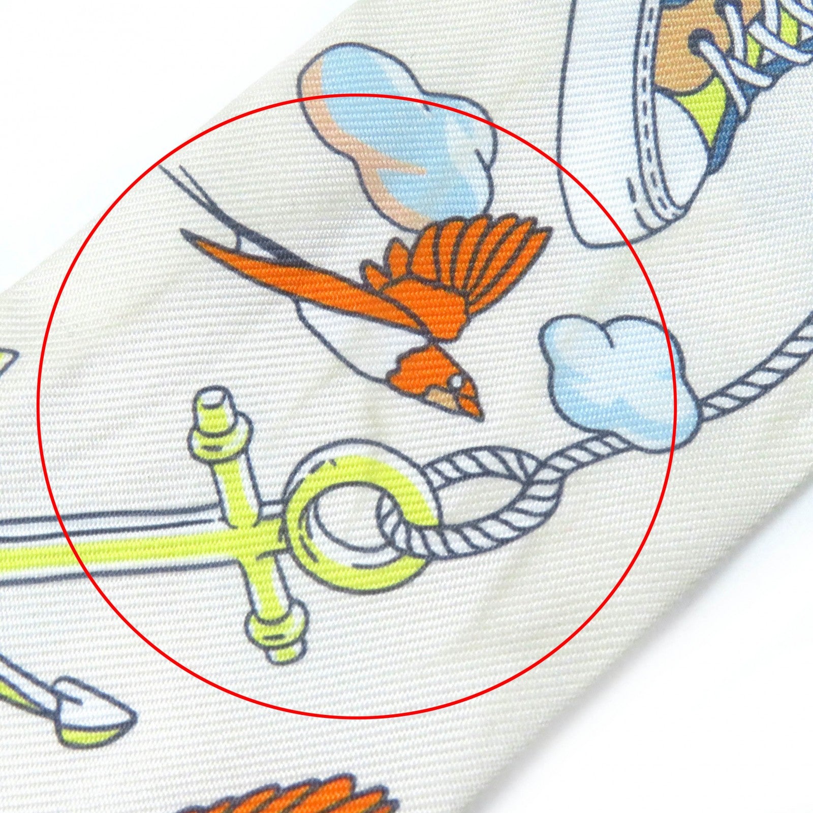 HERMES SUR MON NUAGE Silk Twilly Scarf