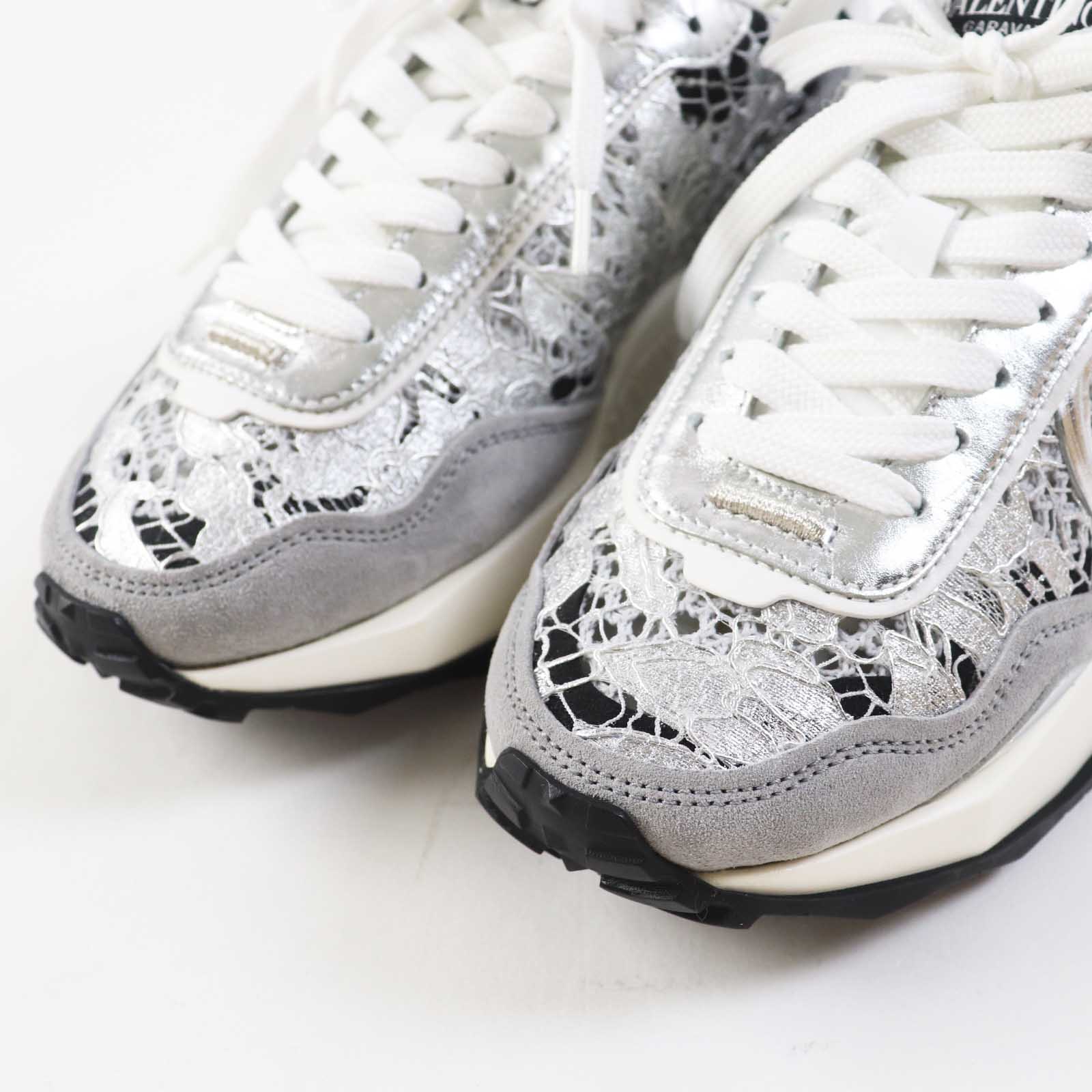 Valentino VLogo LACERUNNER Leather Sneakers