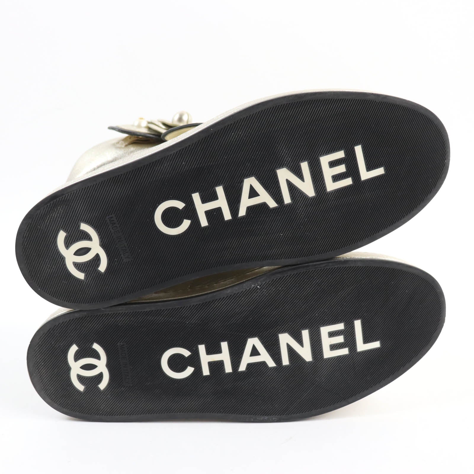 Chanel Camellia Leather High Cut Sneakers 37