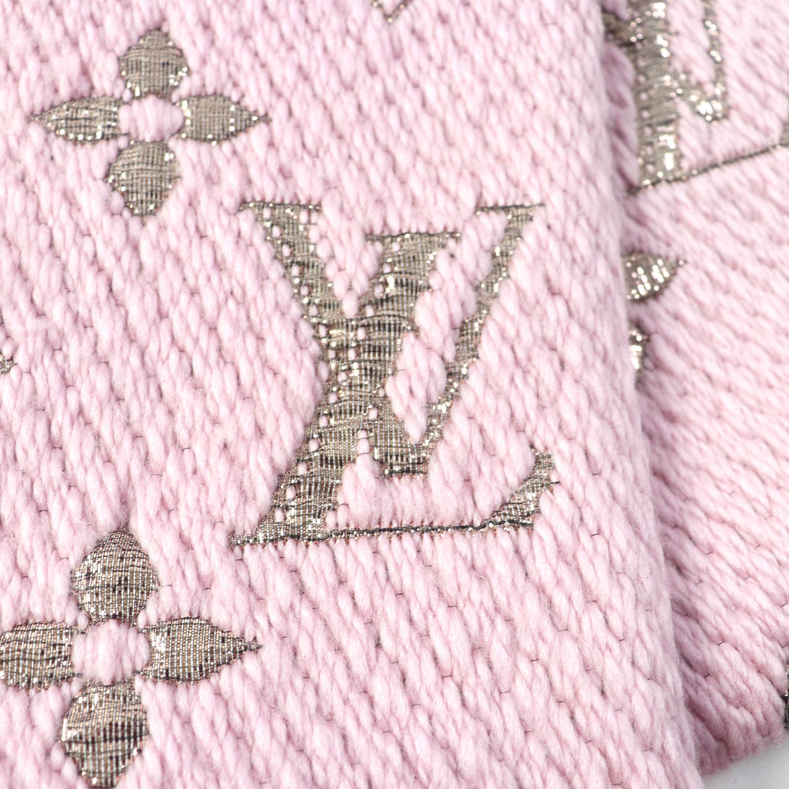 Louis Vuitton Logo Mania Shine Scarf M70466