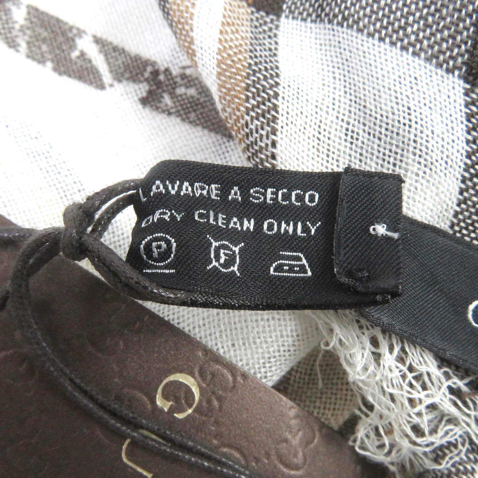 GUCCI Cotton Crest Logo Check Scarf