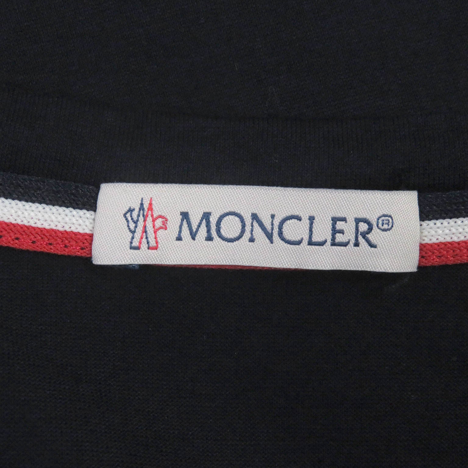 Moncler Cotton Logo Patch T-Shirt Navy XS