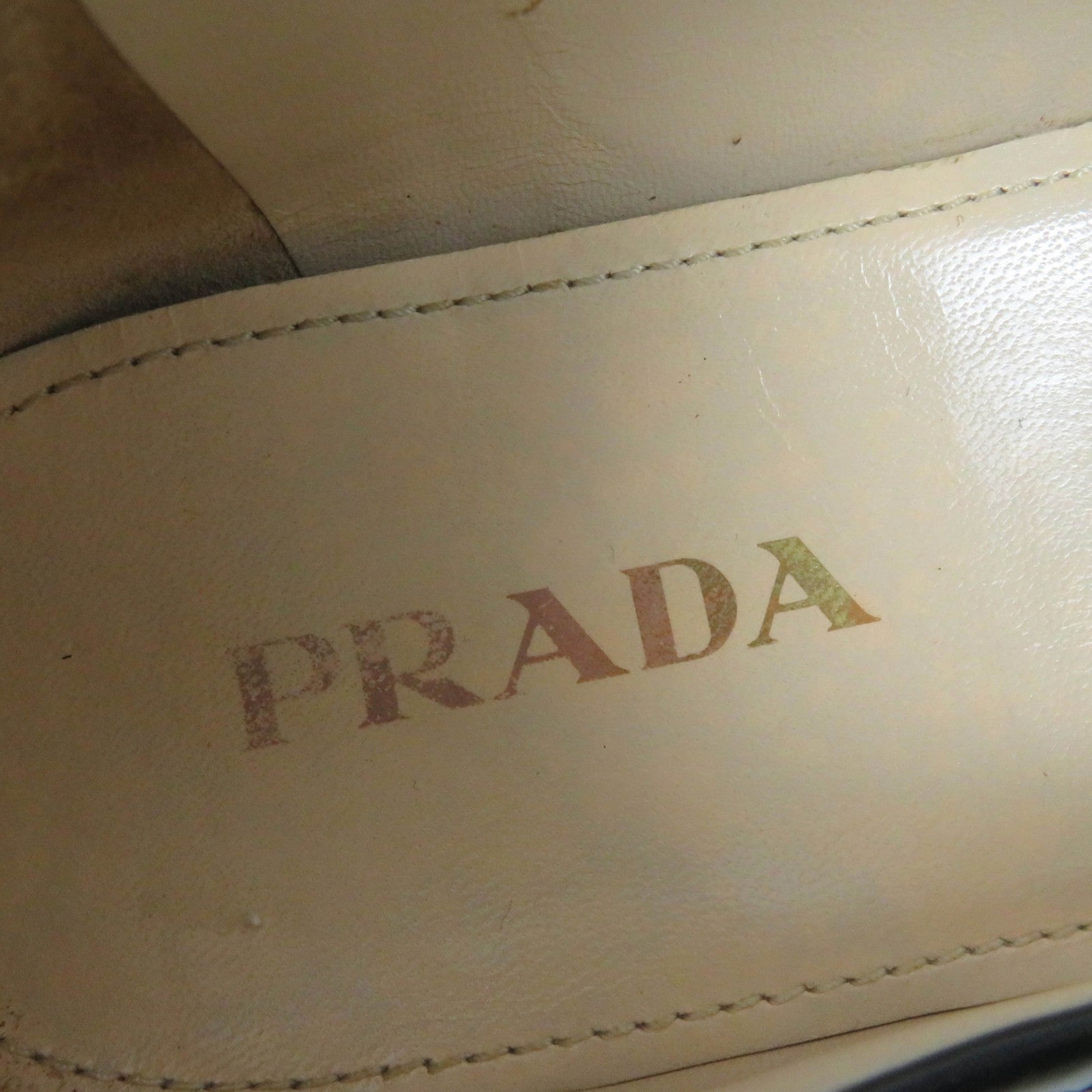 Prada Embossed Logo Leather Pumps Black 35