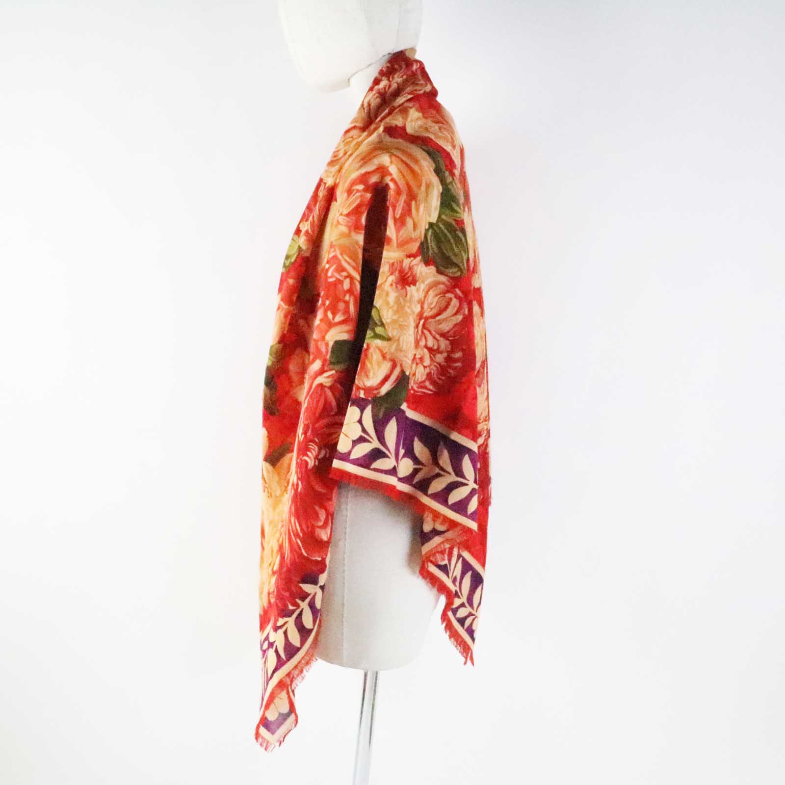 Gucci Wool Silk Flower Print Scarf