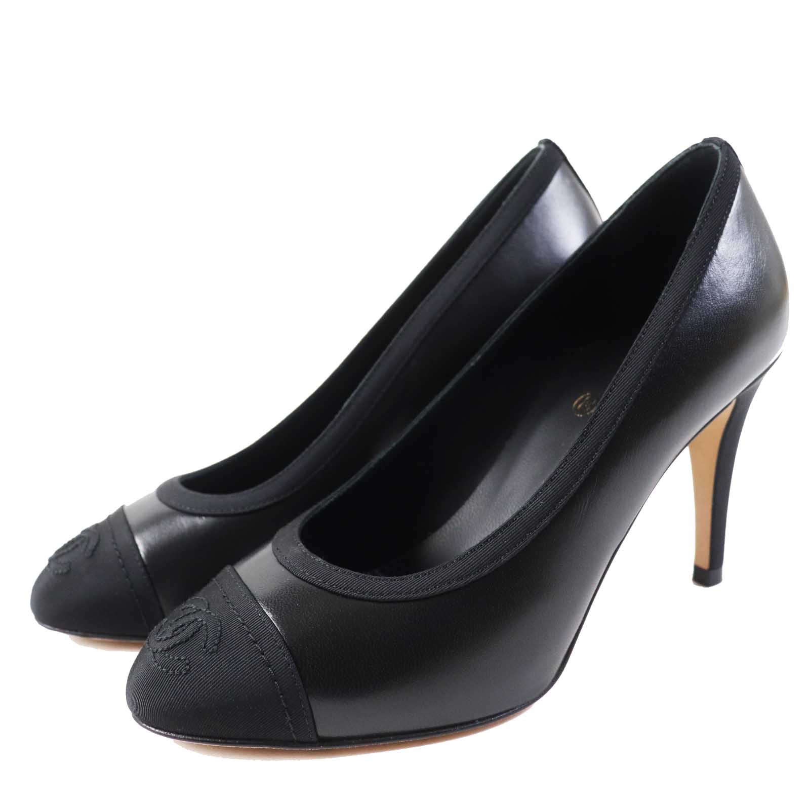 Chanel Lamb Leather Almond Toe Pumps Black