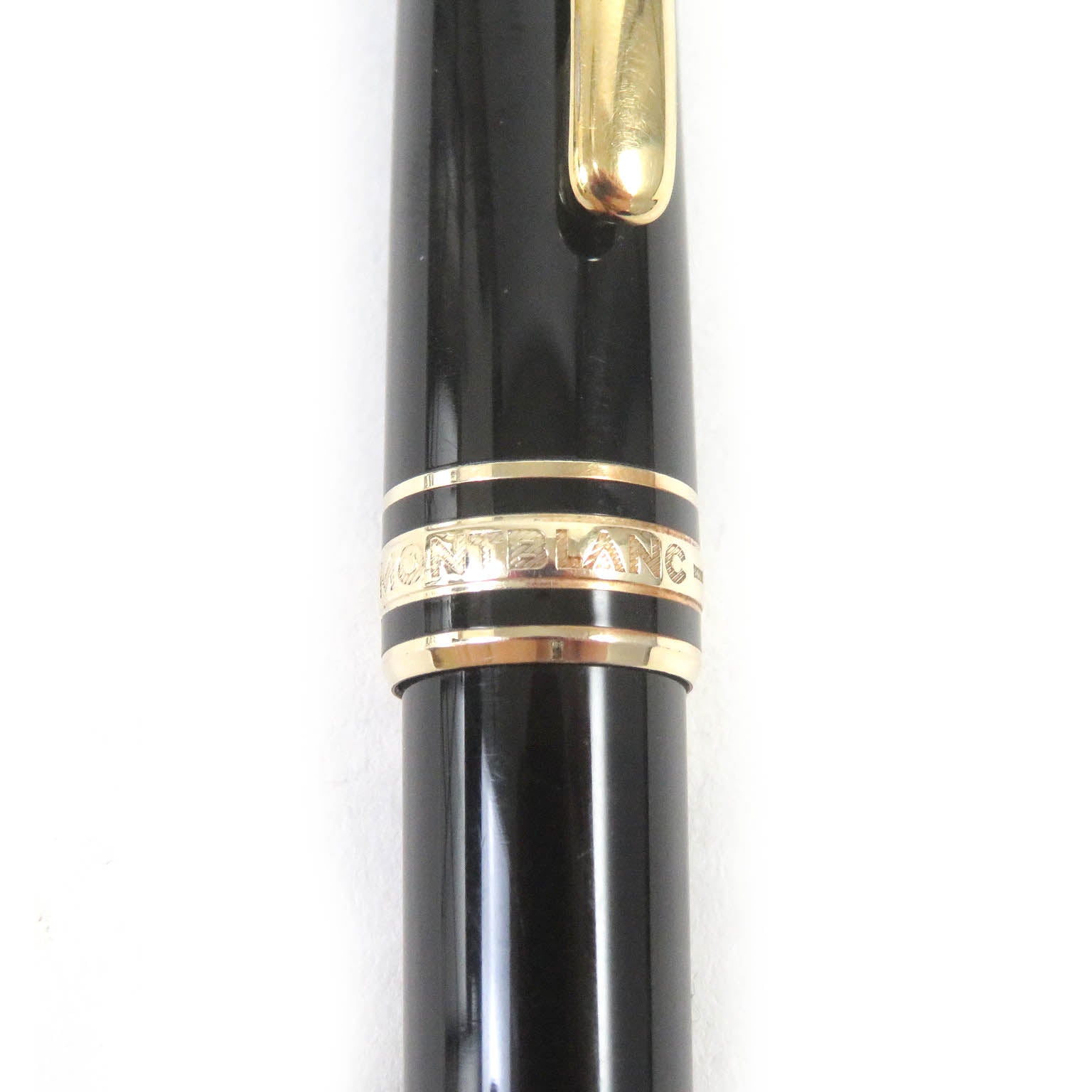 Montblanc Meisterstuck Classic Ballpoint Pen