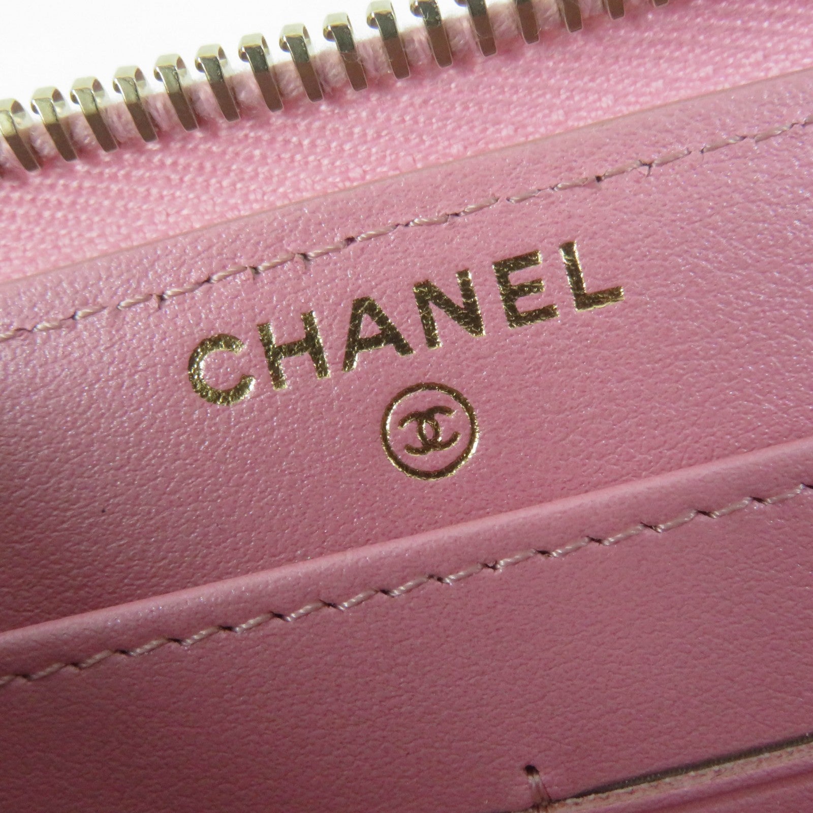 Chanel Classic Long Zip Wallet Caviar Skin