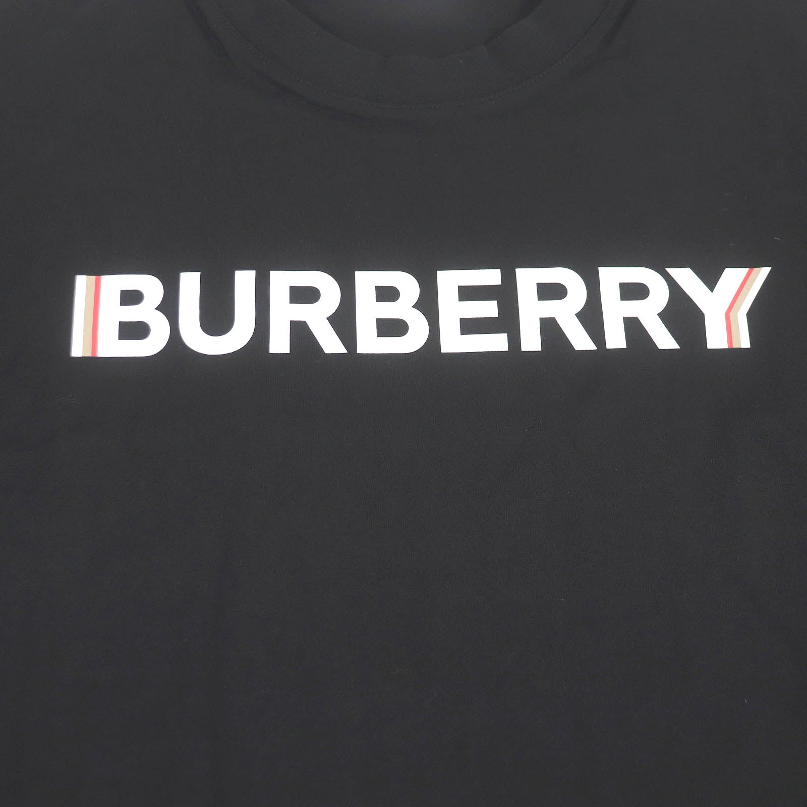 Burberry Logo Print Cotton Crew Neck T-Shirt