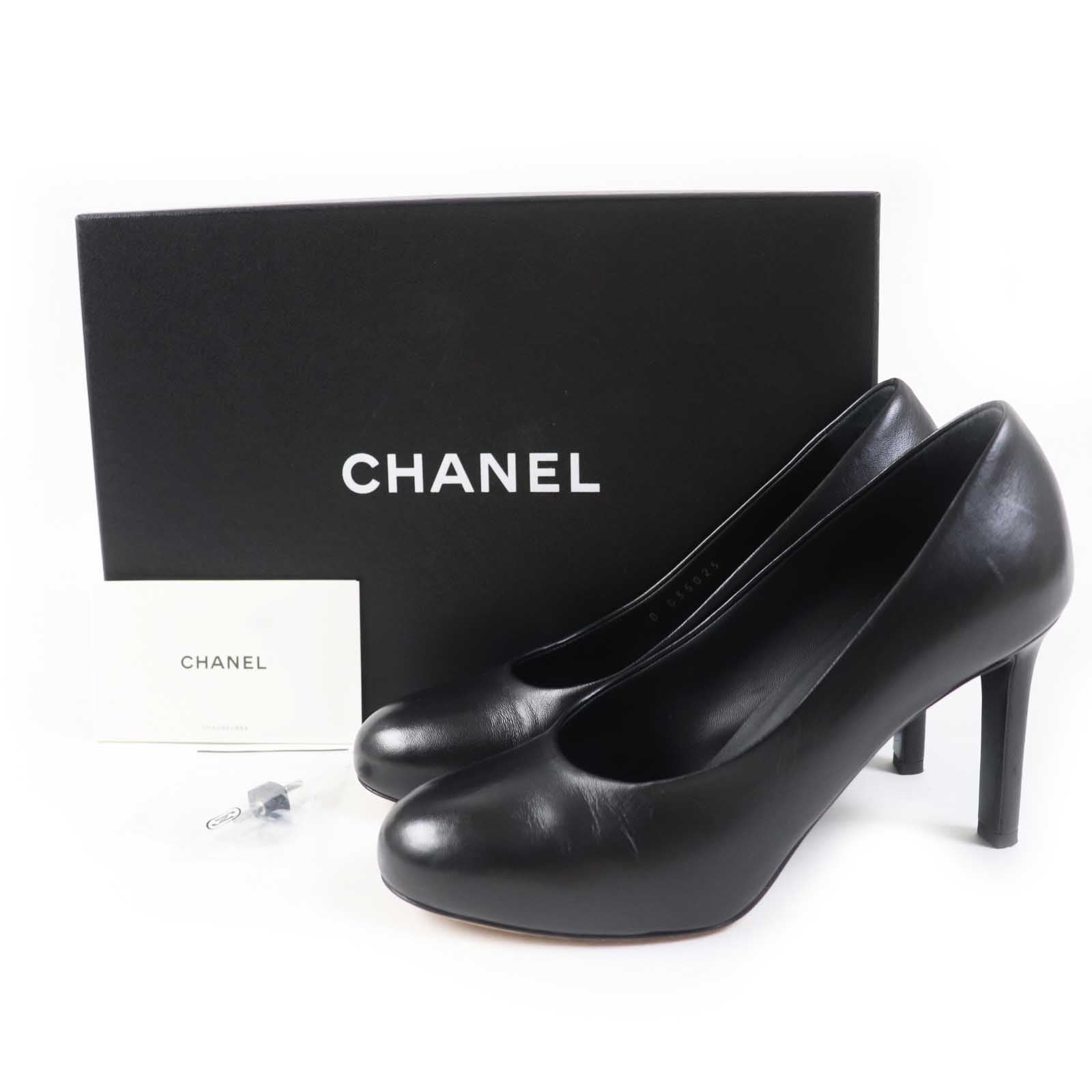 Chanel Leather Pumps G35025 Black Gold 36