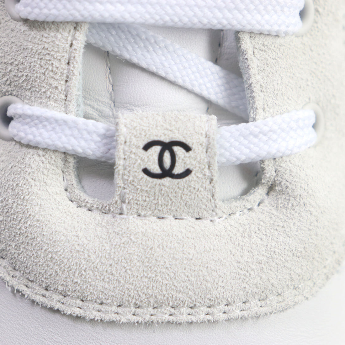 Chanel Leather Suede Low Cut Sneakers White 43