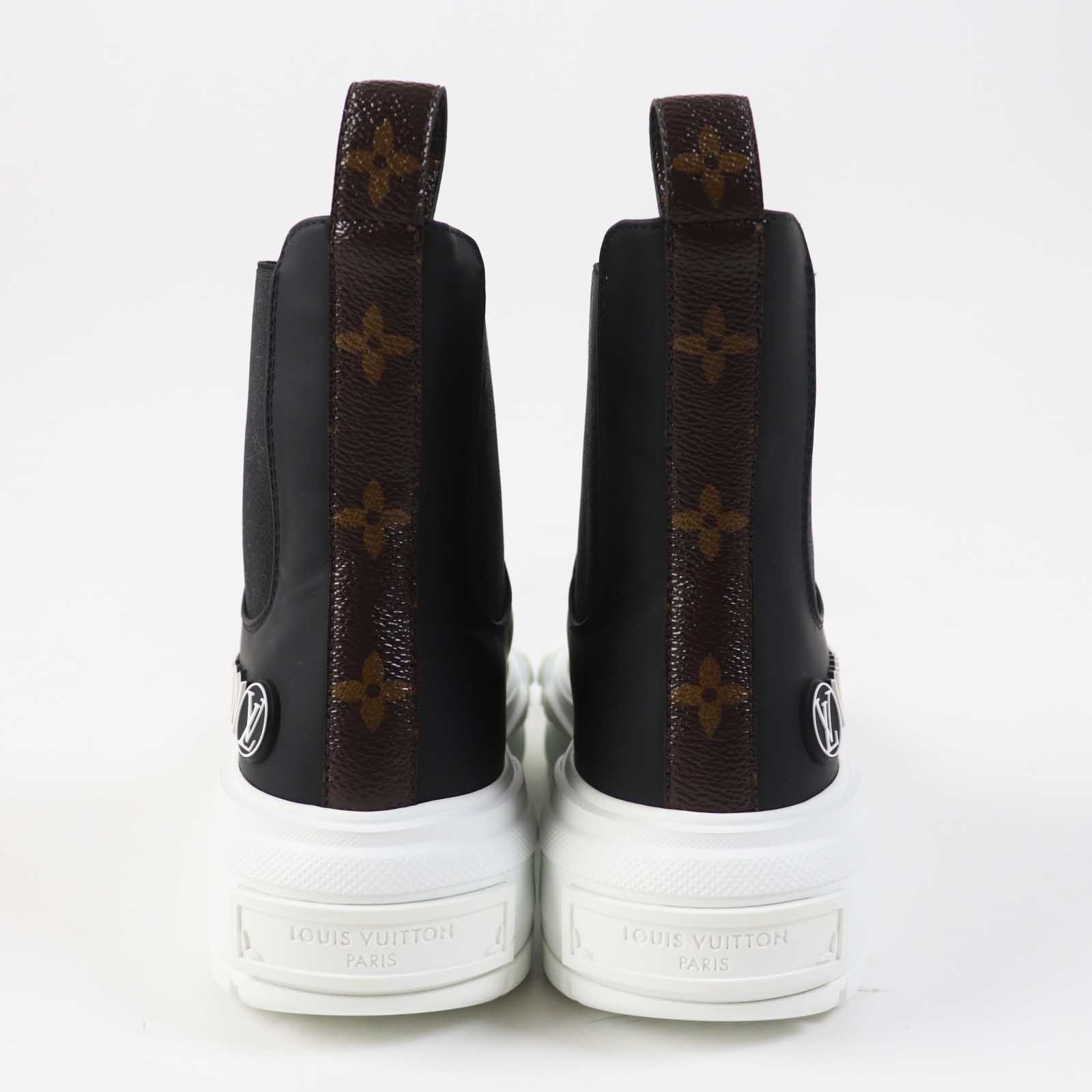 Louis Vuitton LV Squad High-top Sneakers Boots