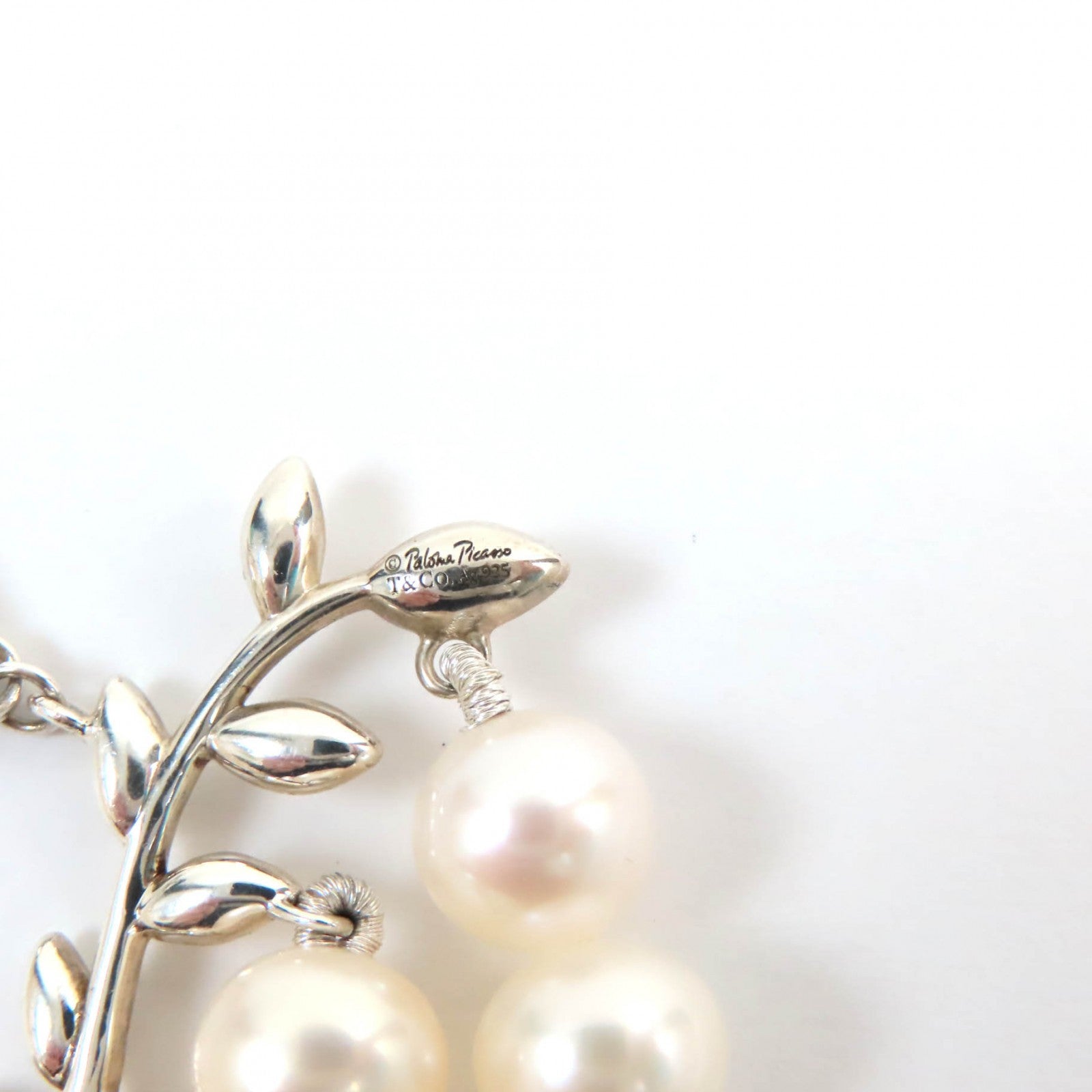 Tiffany & Co Olive Leaf Pearl Bracelet AG925