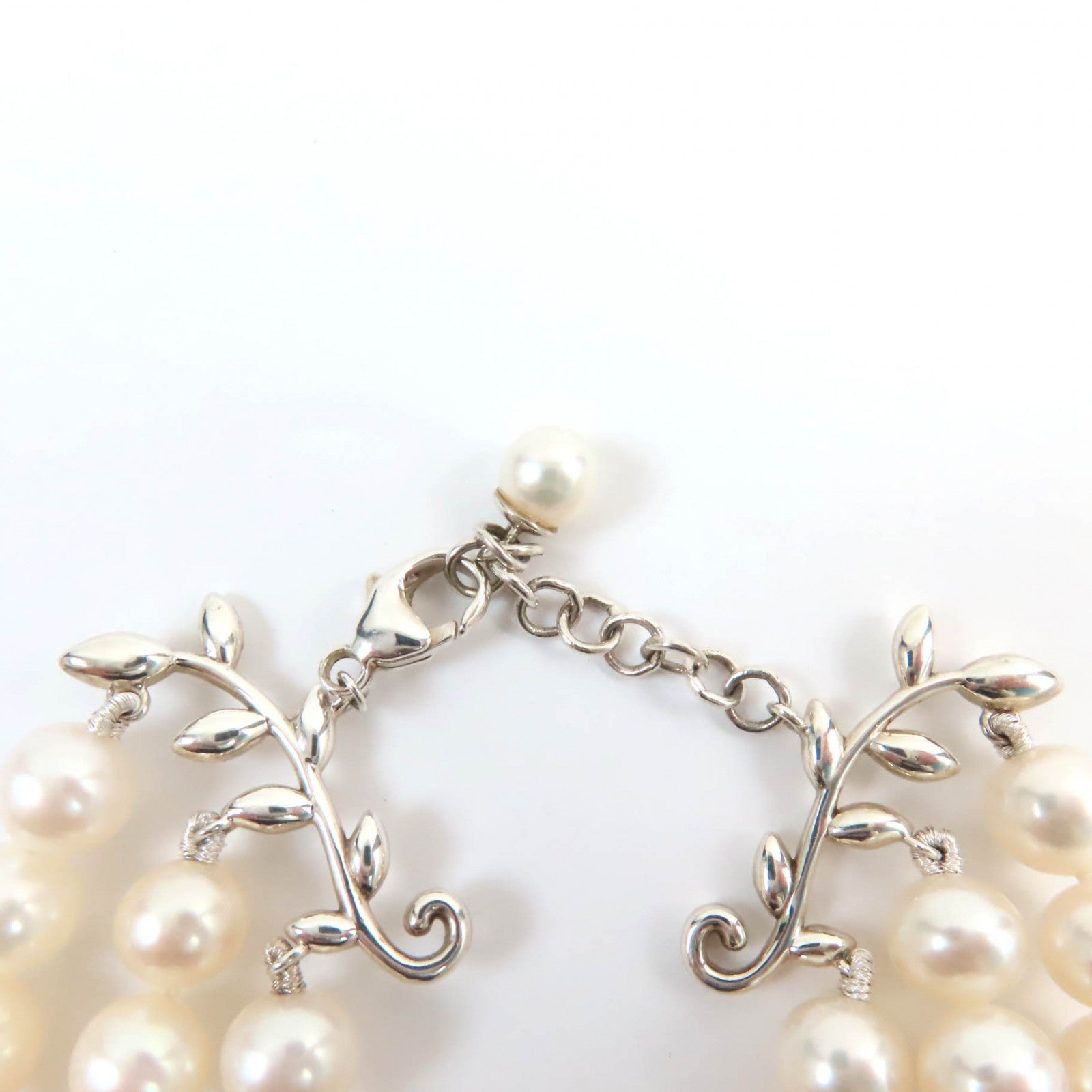 Tiffany & Co Olive Leaf Pearl Bracelet AG925