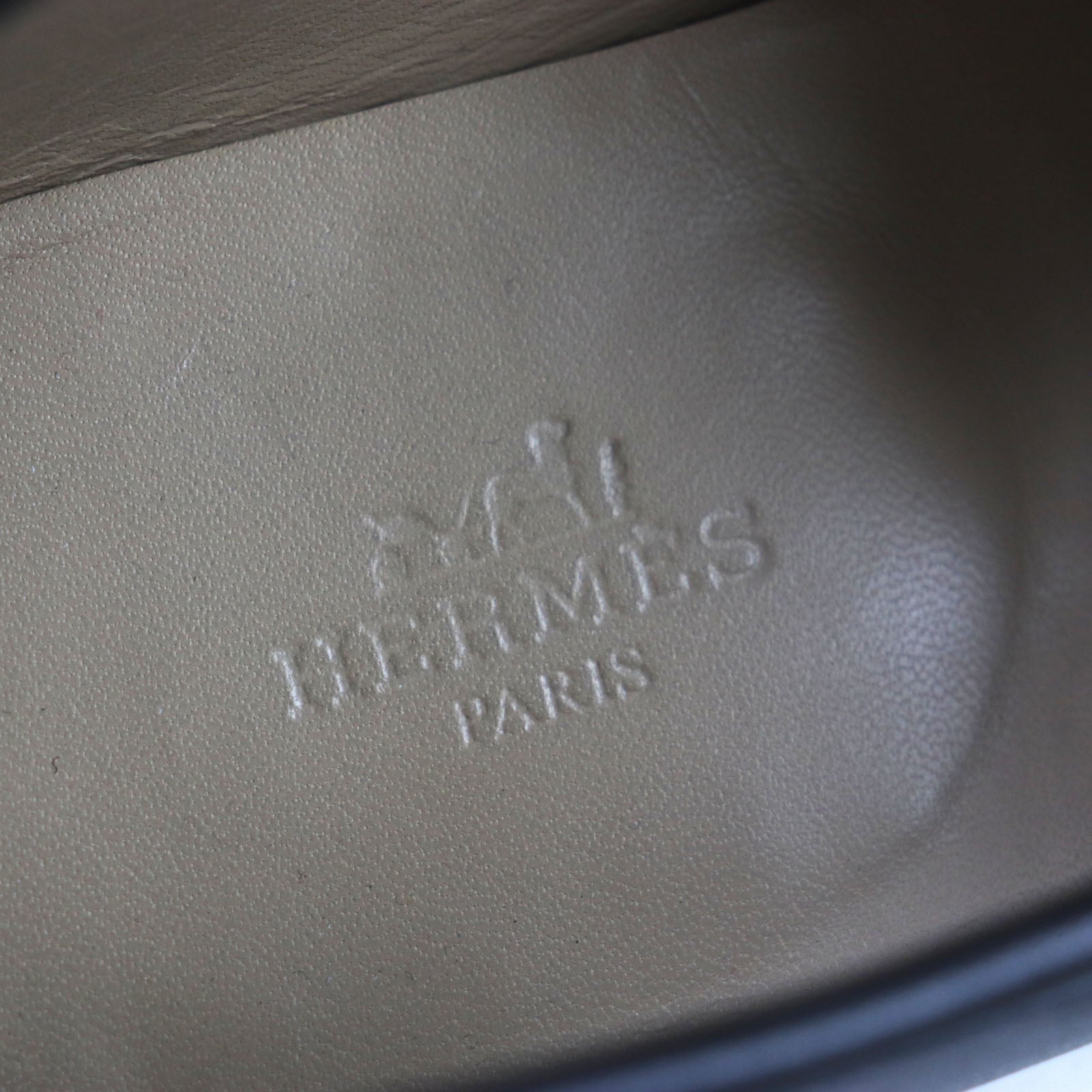 Hermes Leather U-tip H Logo Shoes Black 41.5