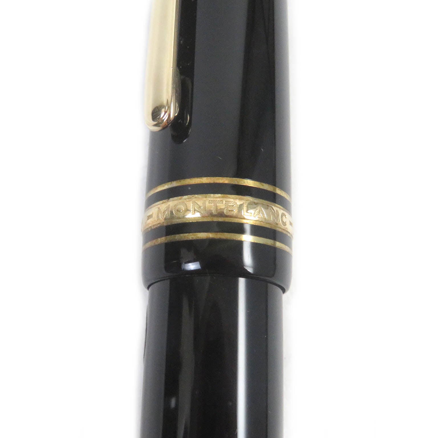 Montblanc Meisterstuck 149 Fountain Pen Black Gold