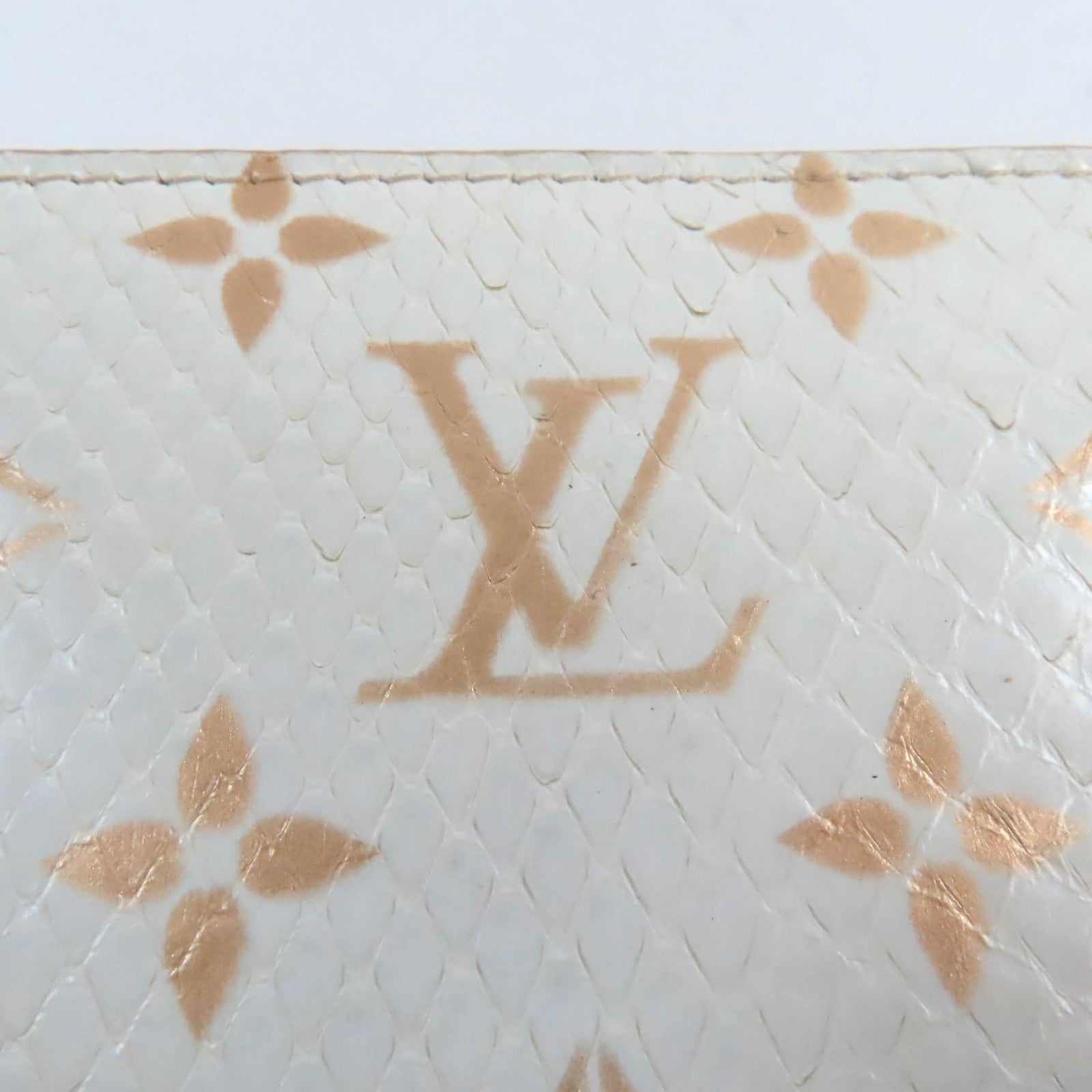 Louis Vuitton Python Zippy Wallet N97773