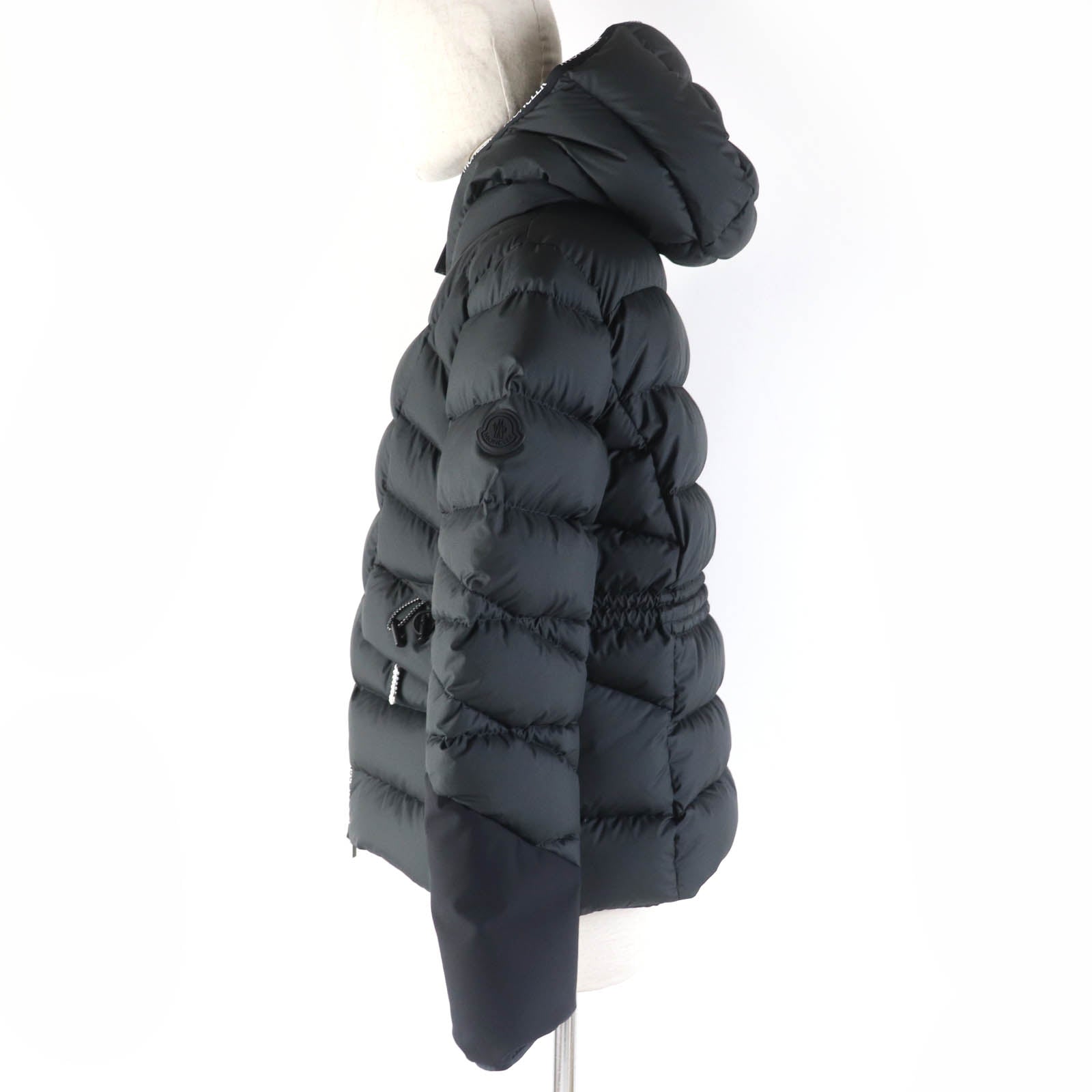 MONCLER SITTANG Down Jacket Black Women