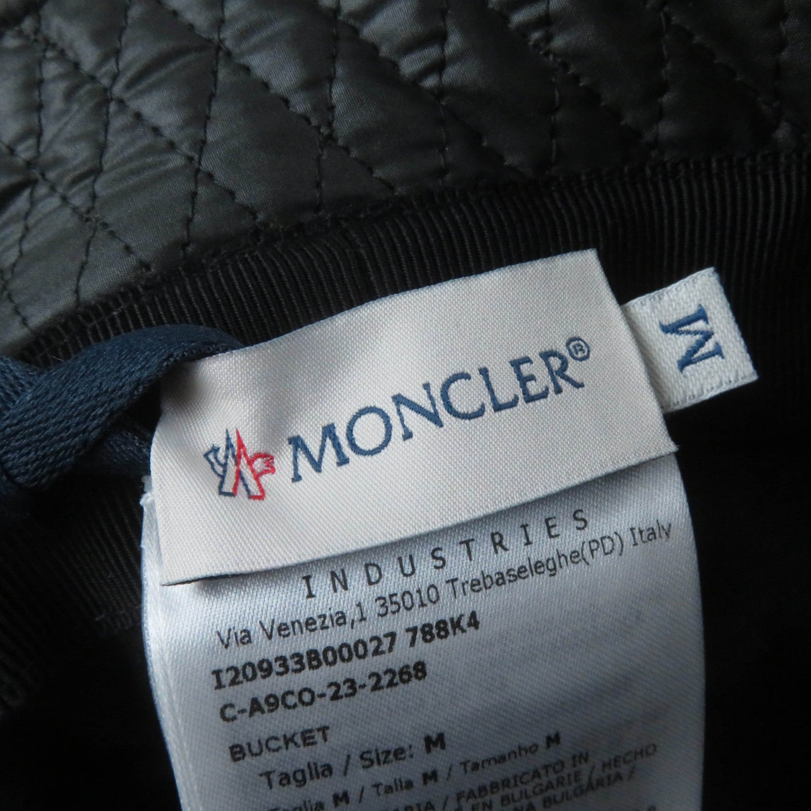 Moncler Quilted Bucket Hat Black M